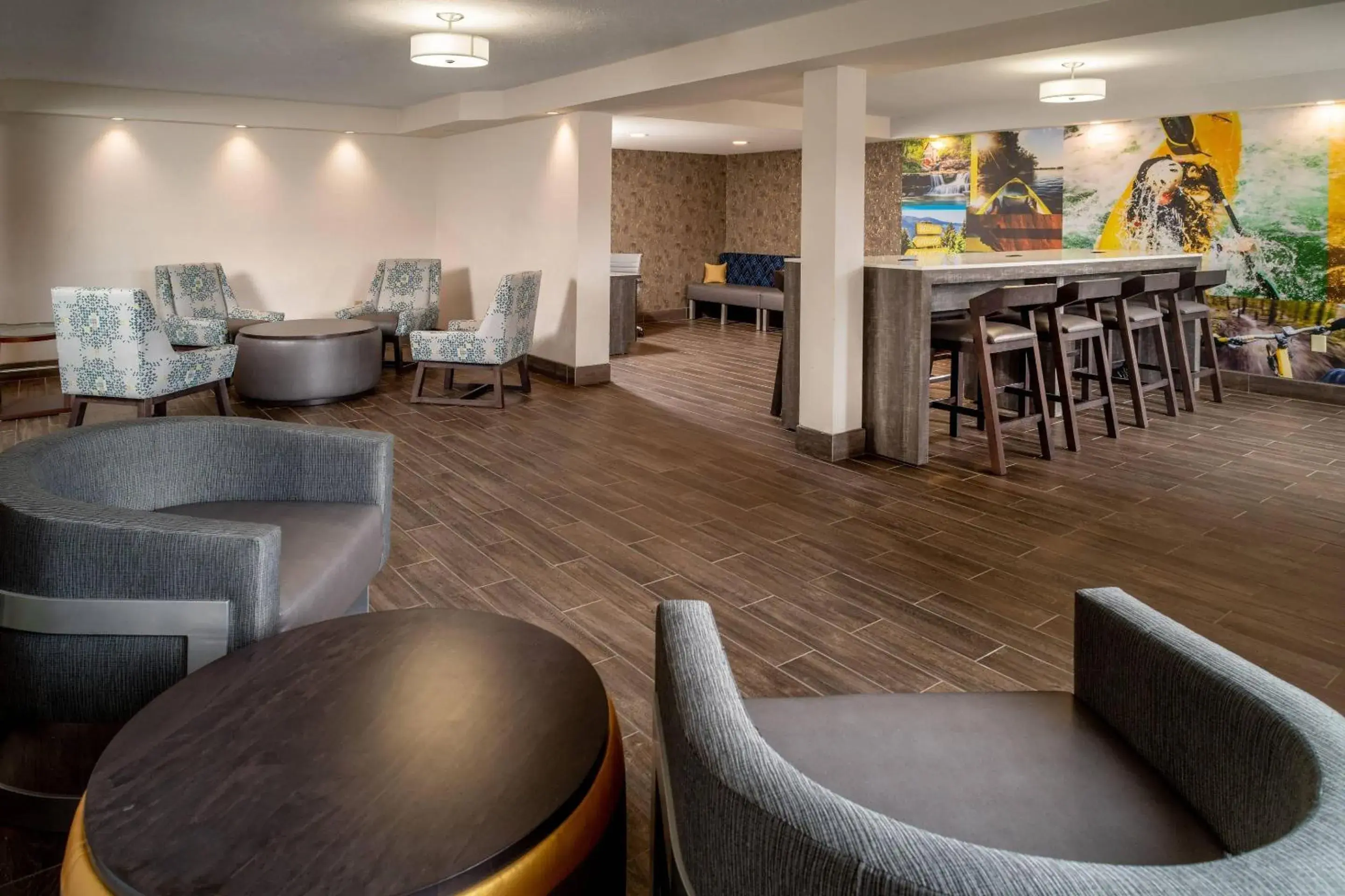 Lobby or reception in Clarion Pointe Beckley Lobby or reception in Clarion Pointe Beckley