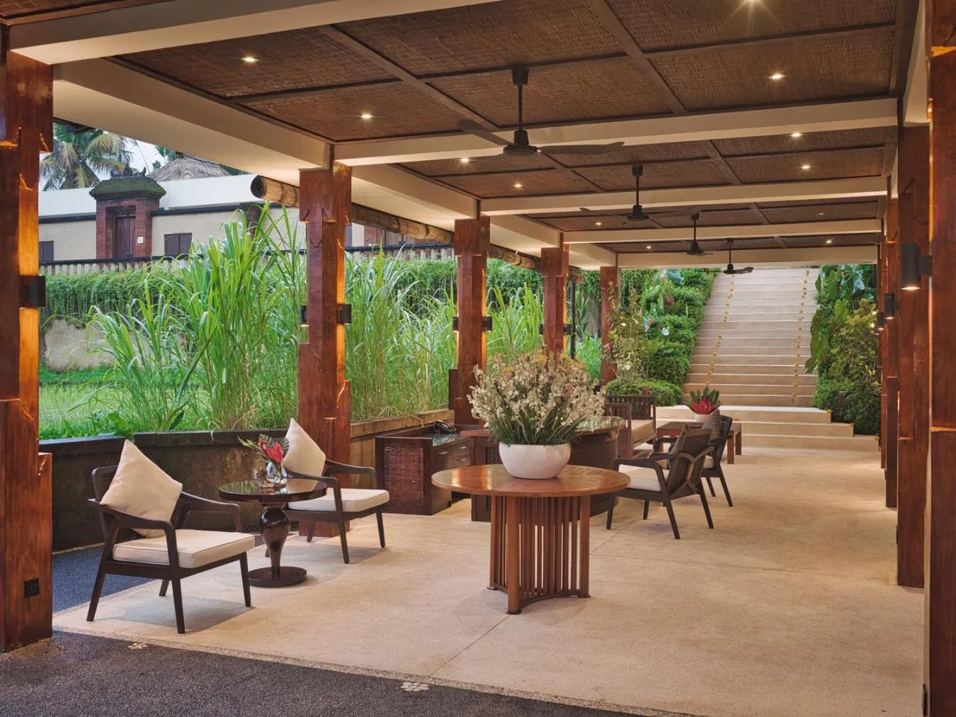 Lobby or reception in Nandini Jungle by Hanging Gardens