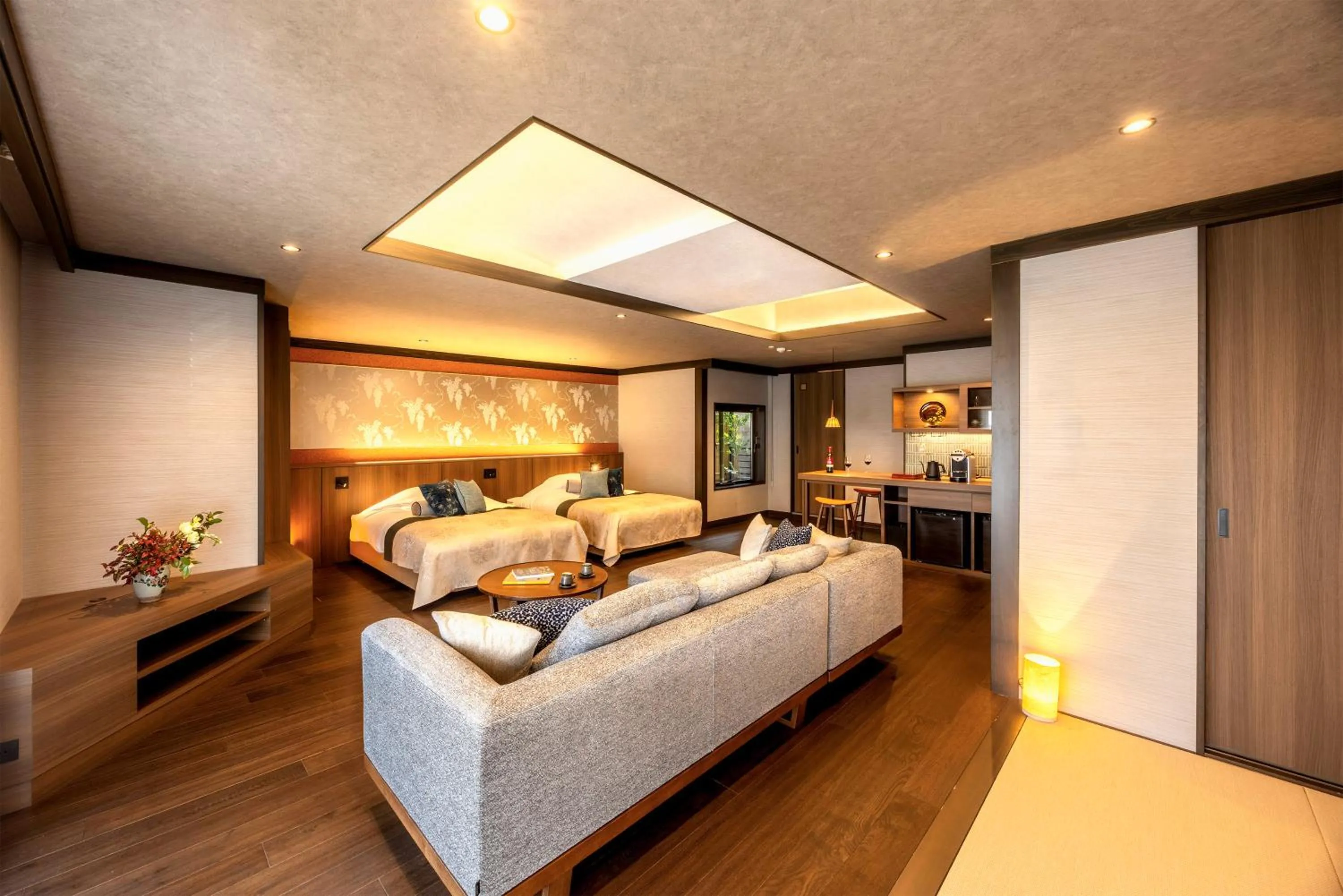 Living room, Bed in Machiyado ICHIRYU