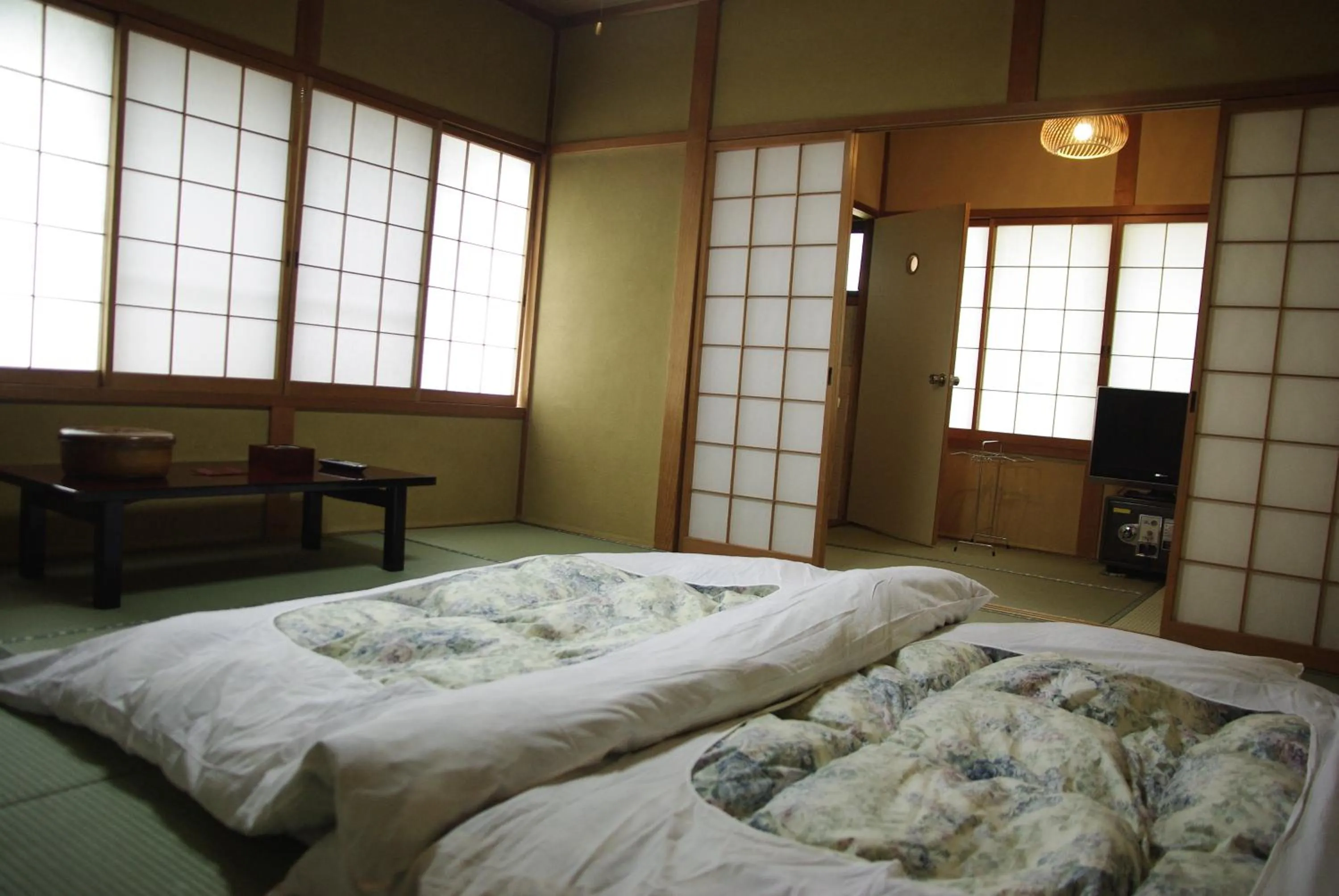 Photo of the whole room, Bed in Ryokan Murayama