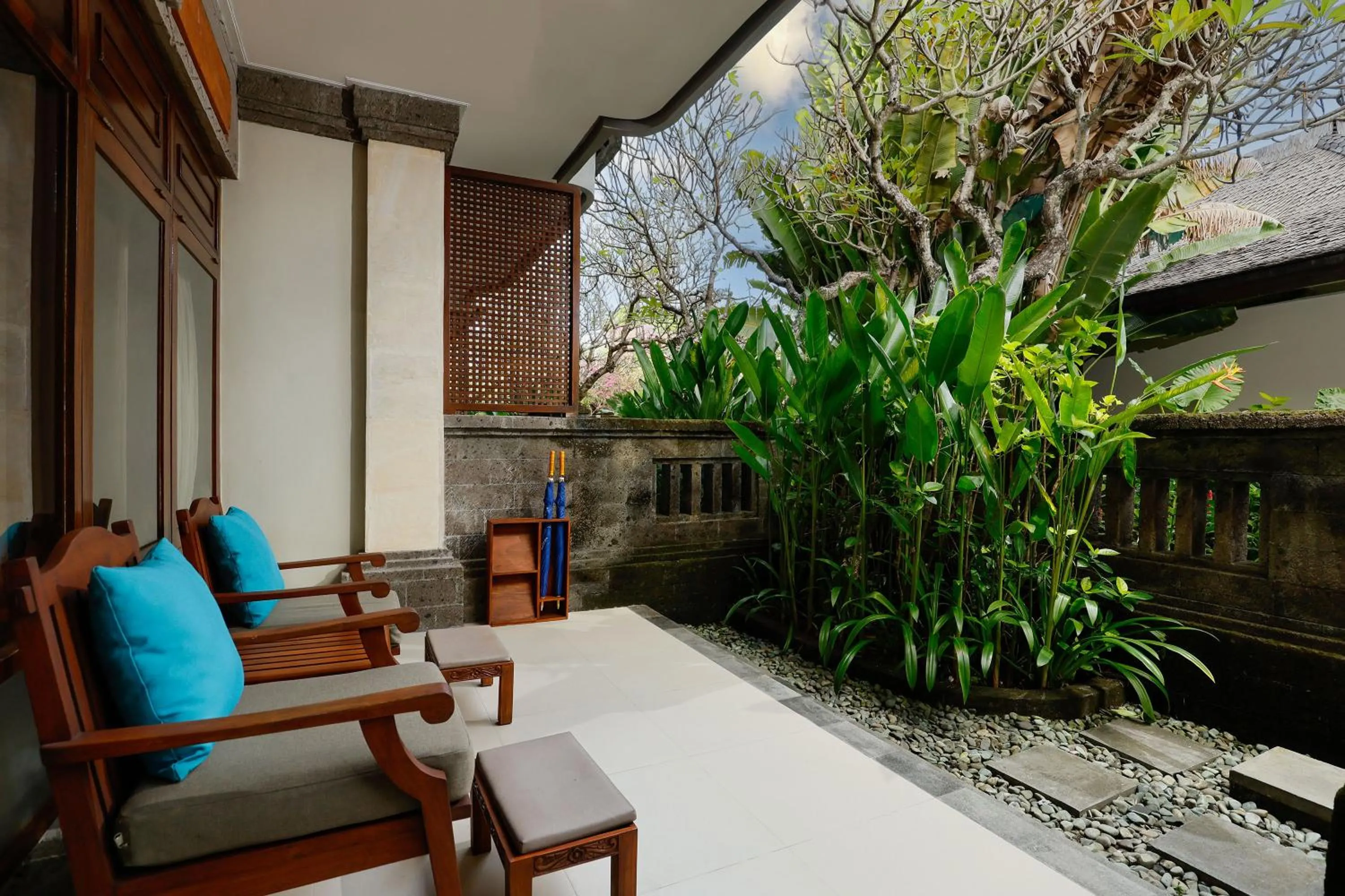 Balcony/Terrace in Rama Beach Resort and Villas