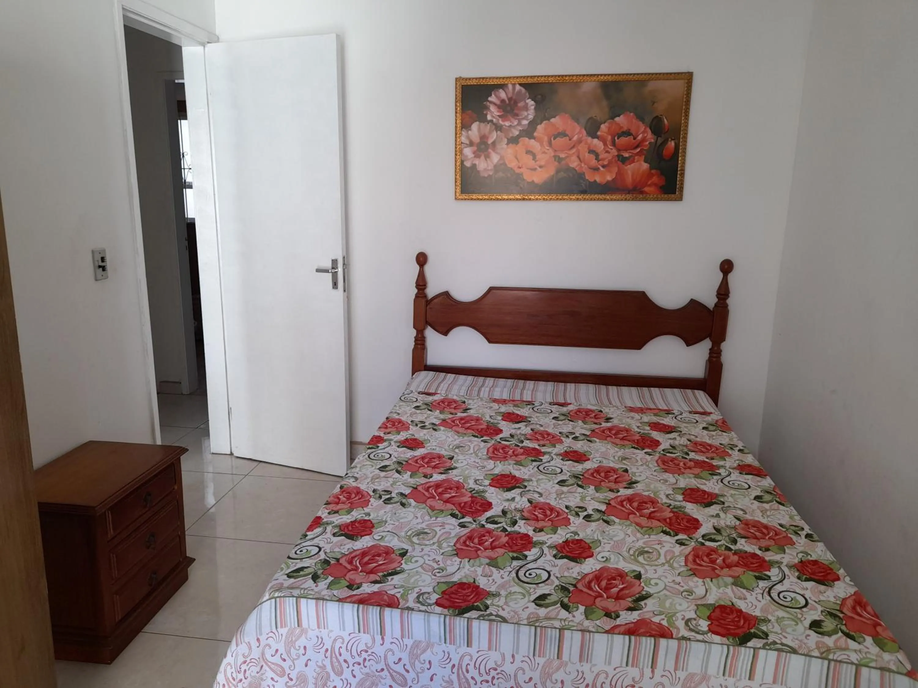 Bedroom, Bed in CASA a 3 MIN a PÉ da PRAIA DO FORTE - CHURRASQUEIRA - WI FI
