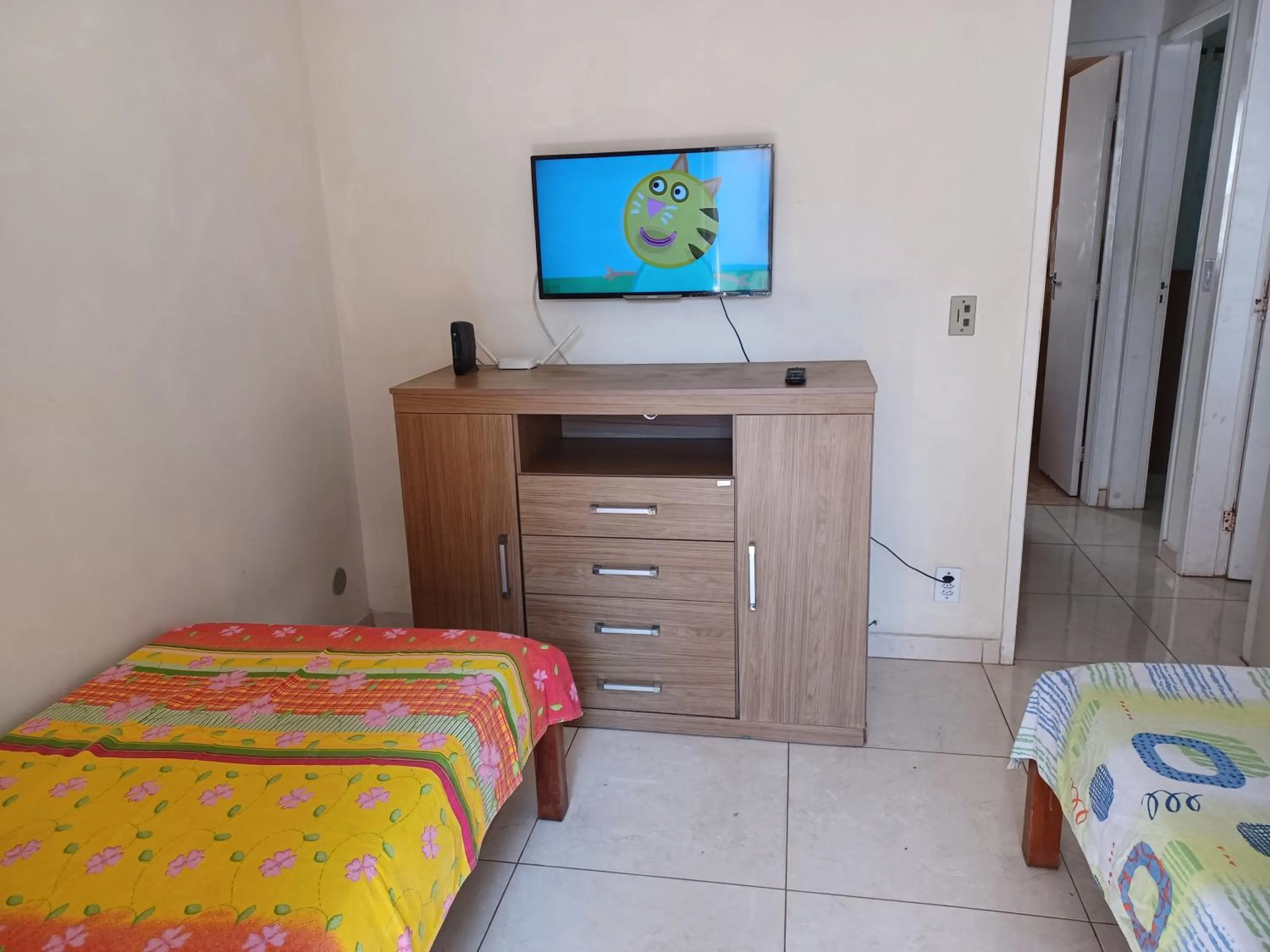Bedroom, Bed in CASA a 3 MIN a PÉ da PRAIA DO FORTE - CHURRASQUEIRA - WI FI