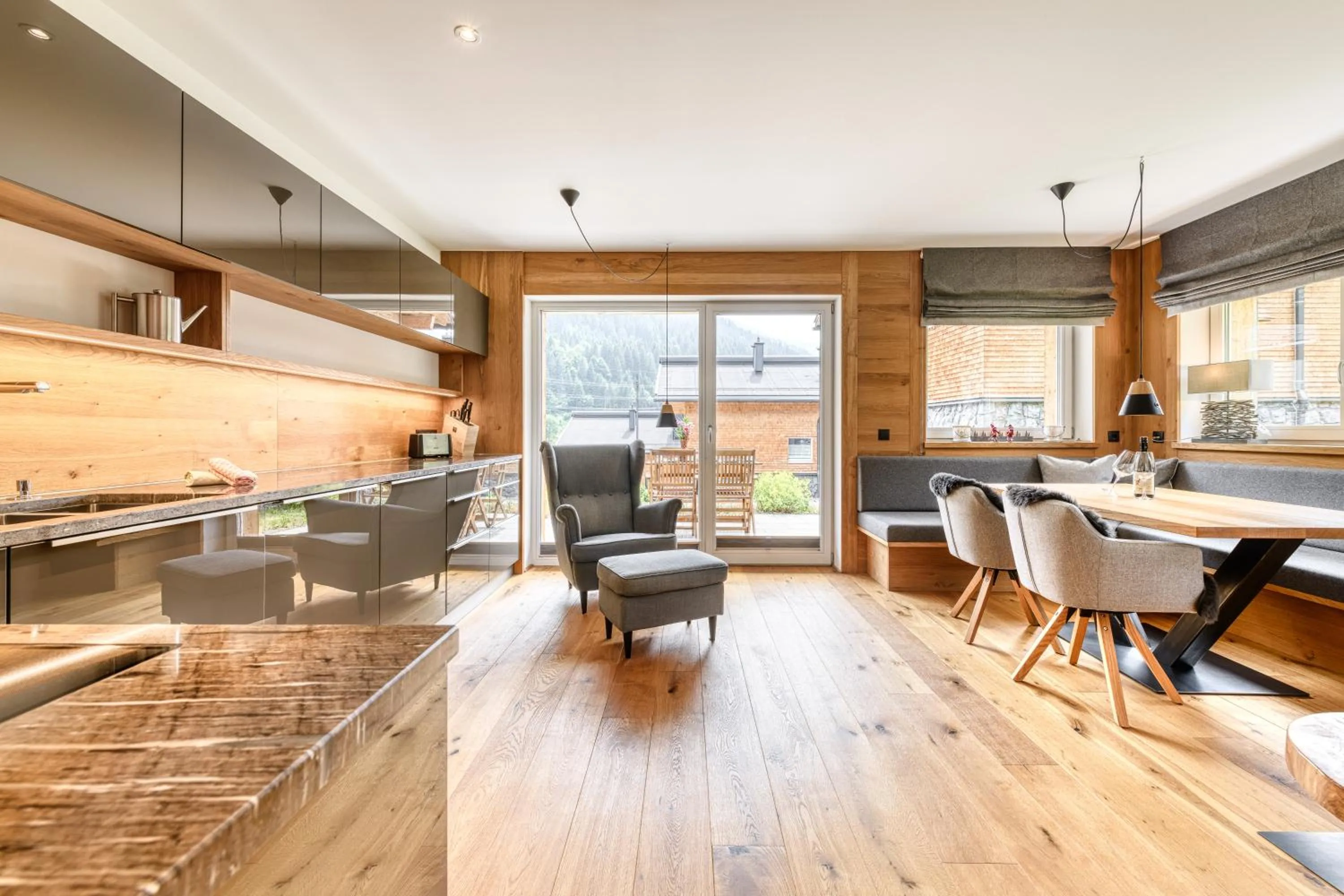 Kitchen or kitchenette in Arlberg Chalets