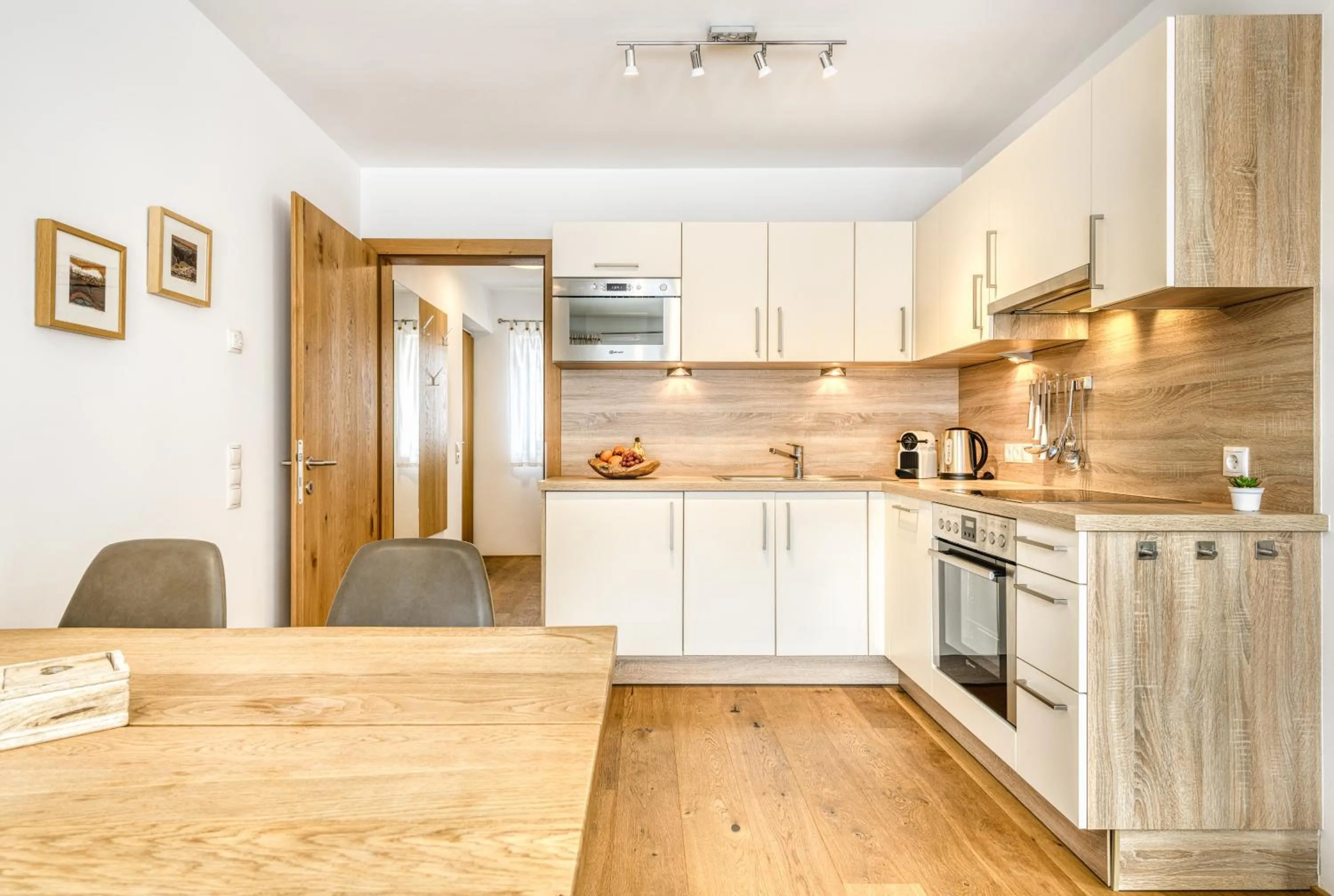 Kitchen or kitchenette in Arlberg Chalets