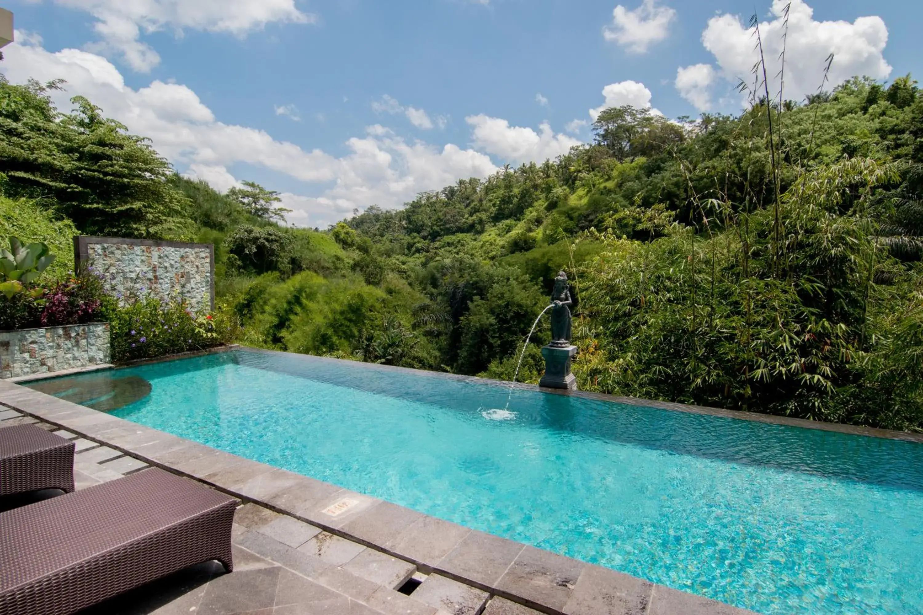 Pool view in The Payogan Villa Resort and Spa Pool view in The Payogan Villa Resort and Spa