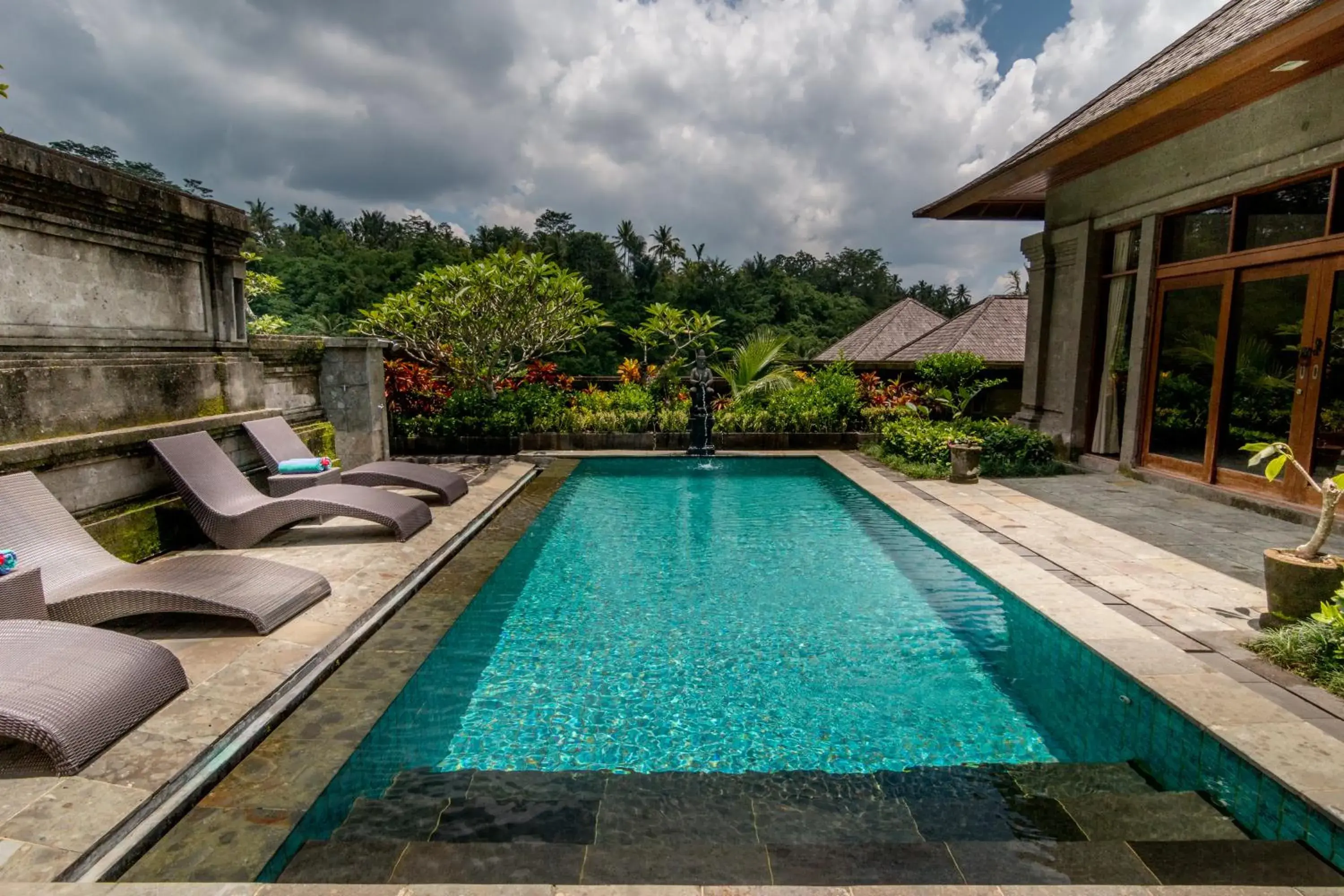 Pool view in The Payogan Villa Resort and Spa Pool view in The Payogan Villa Resort and Spa
