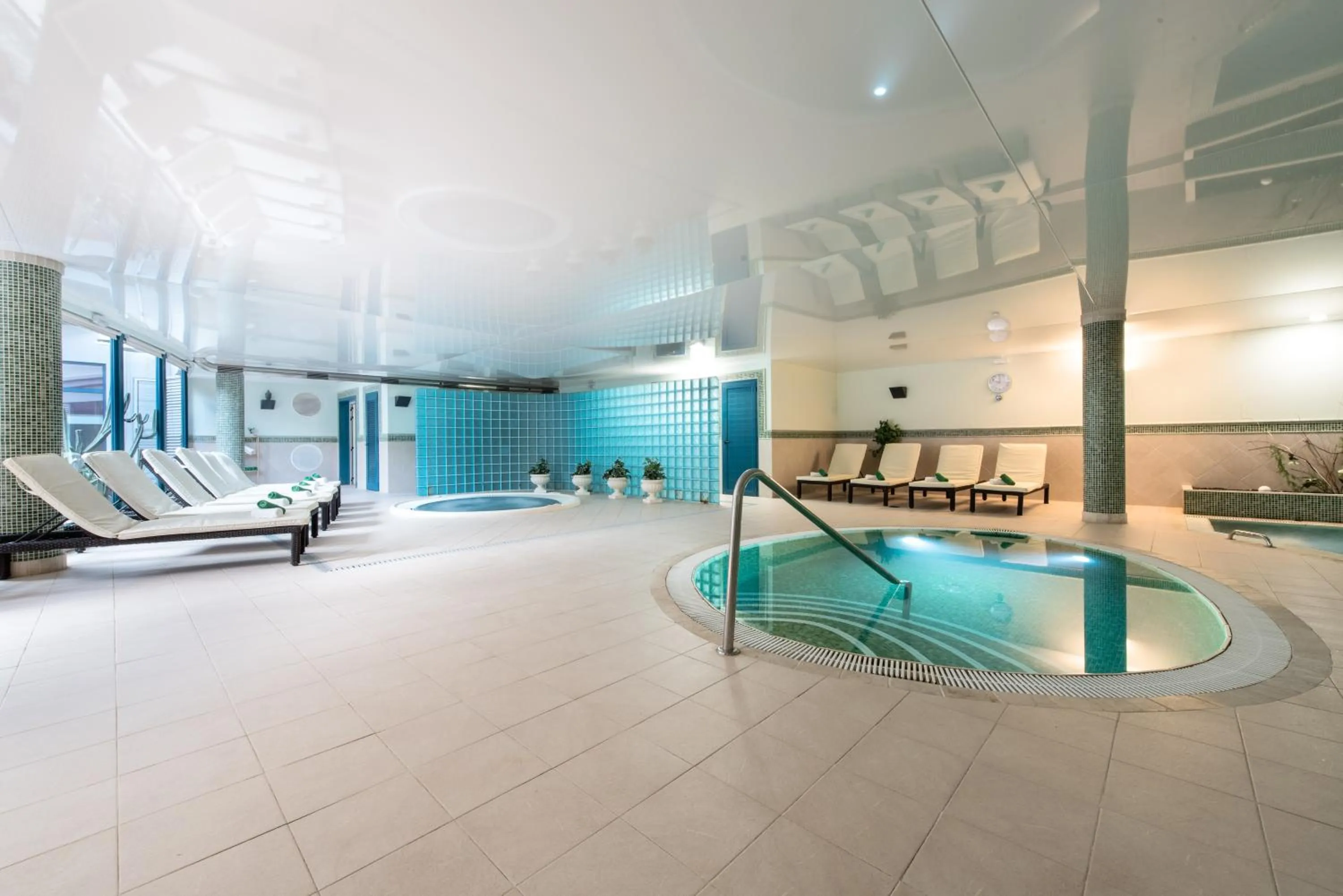 Spa and wellness centre/facilities in Sun Grove Villas & Spa