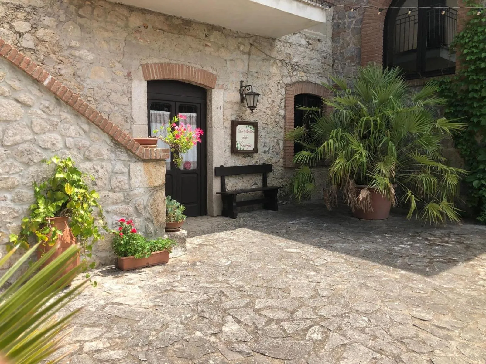 Property building in La Caveja