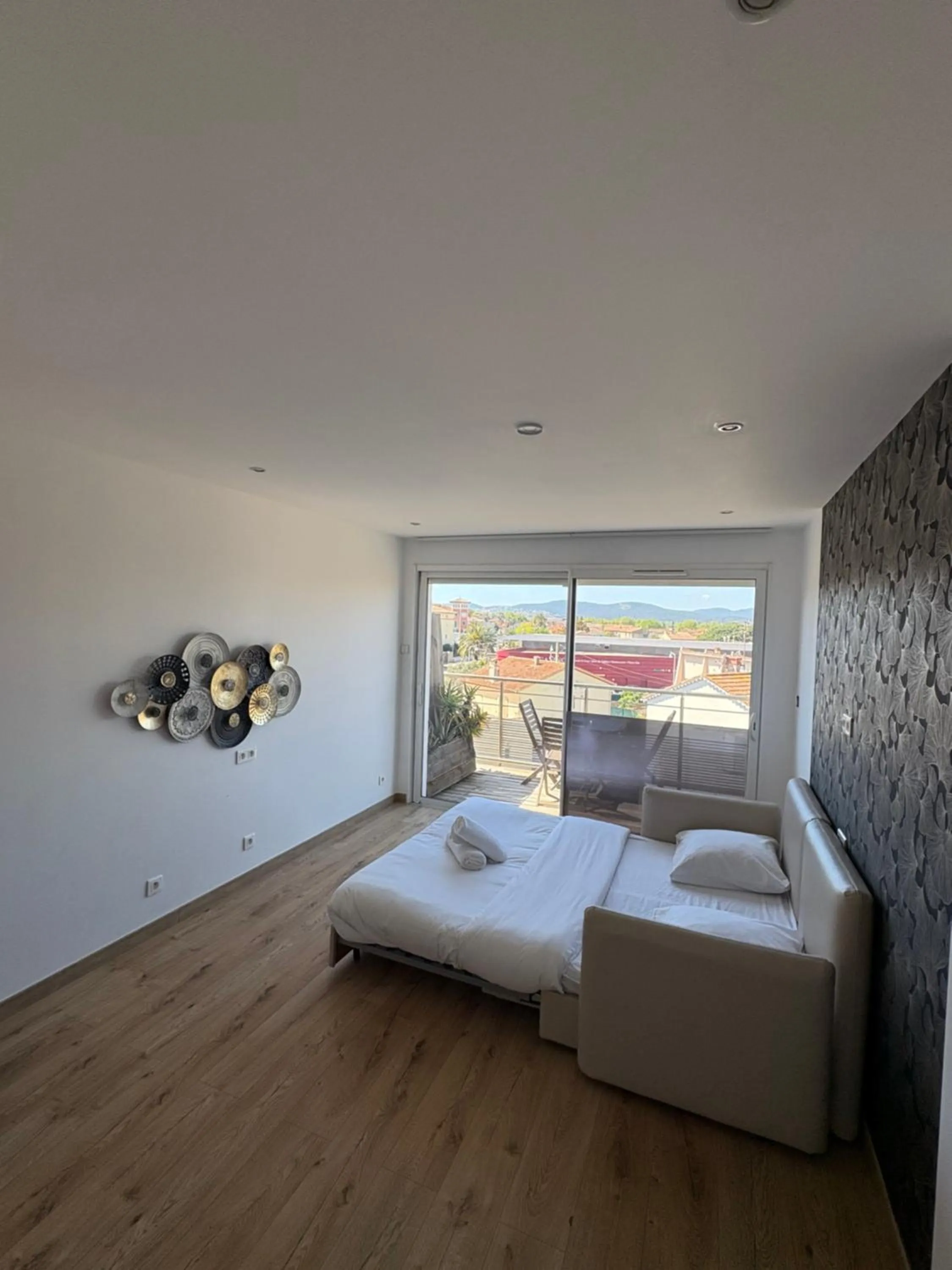 Bed in Hotel Sable Et Soleil - Port, Plage & Jacuzzi privé