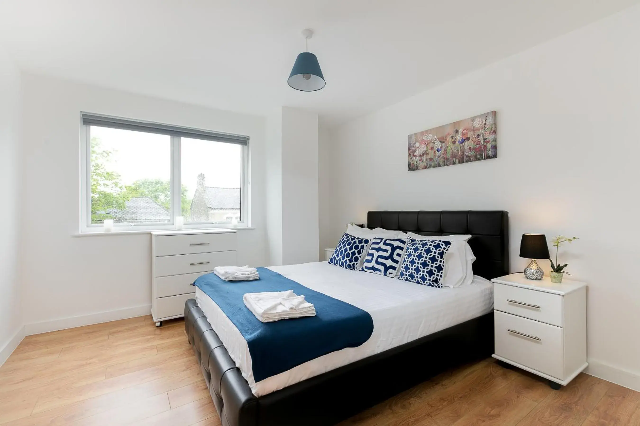 Skyvillion - COZY APARTMENTS in Enfield Town With Free Parking & Wifi Skyvillion - COZY APARTMENTS in Enfield Town With Free Parking & Wifi