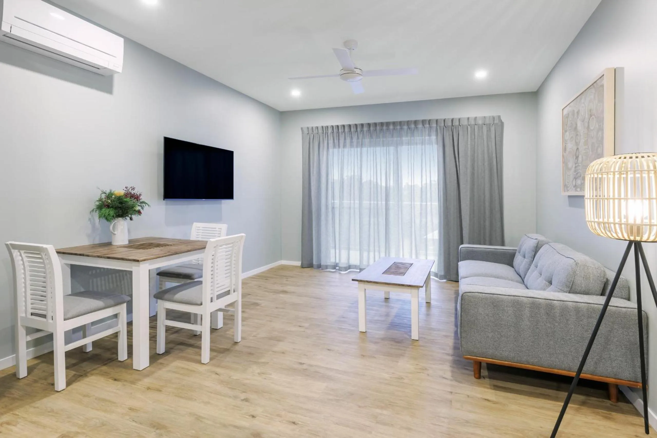 Best Western Plus North Lakes Hotel