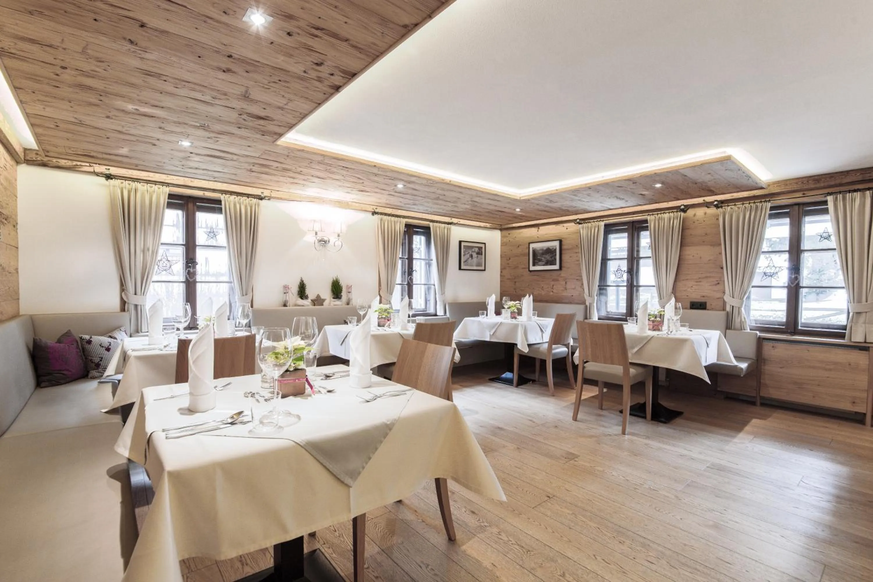 Restaurant/places to eat in Hotel Sonne
