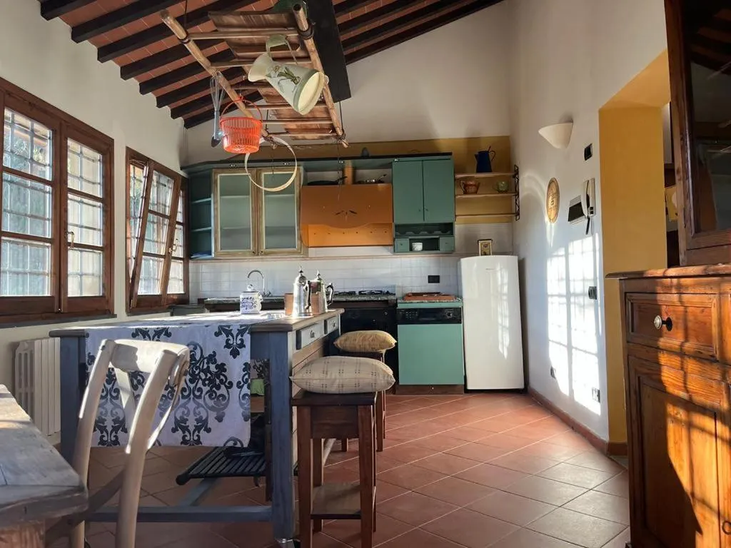 Kitchen or kitchenette in Gatto Bianco Tizzauli