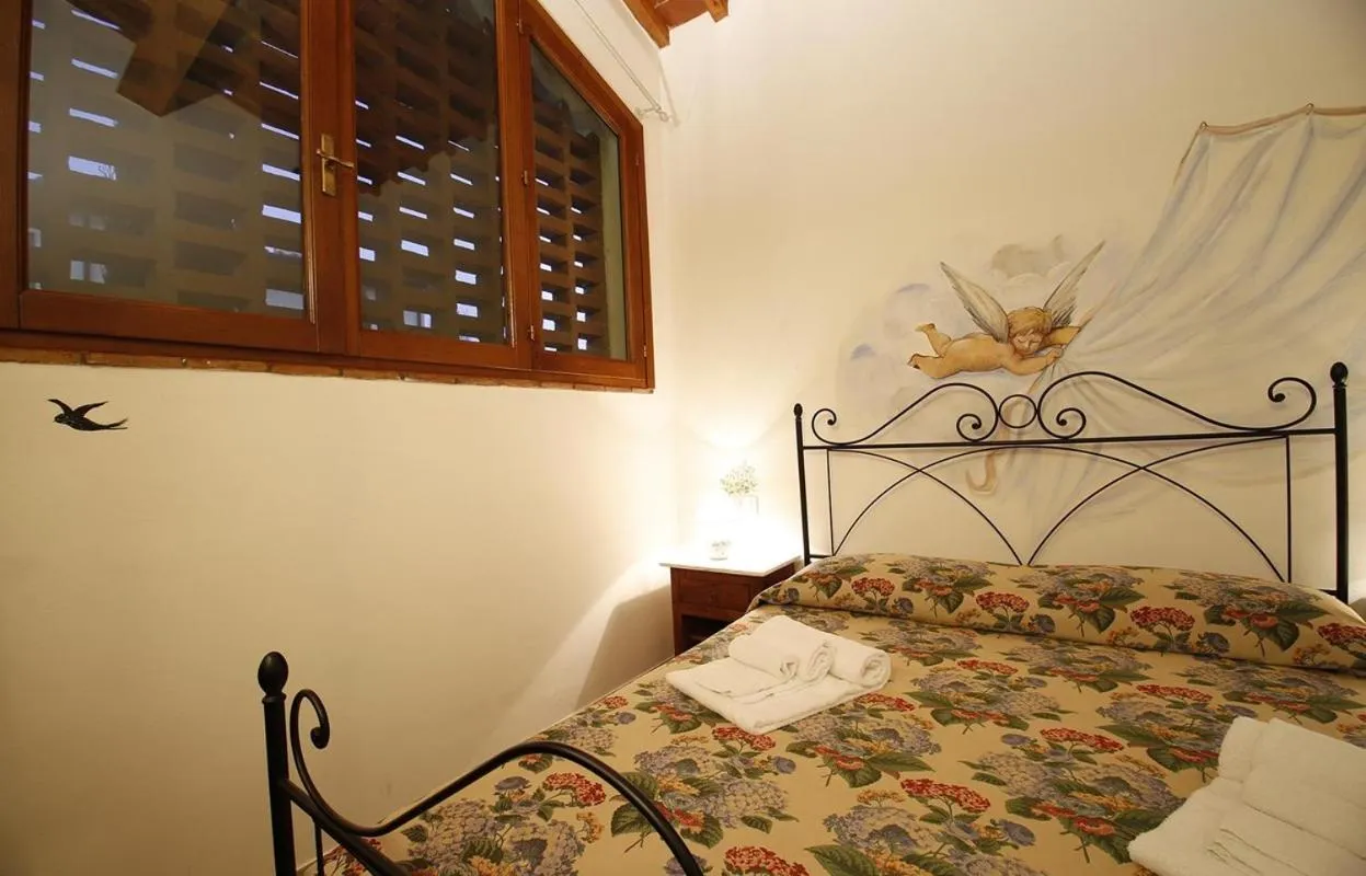 Gatto Bianco Tizzauli