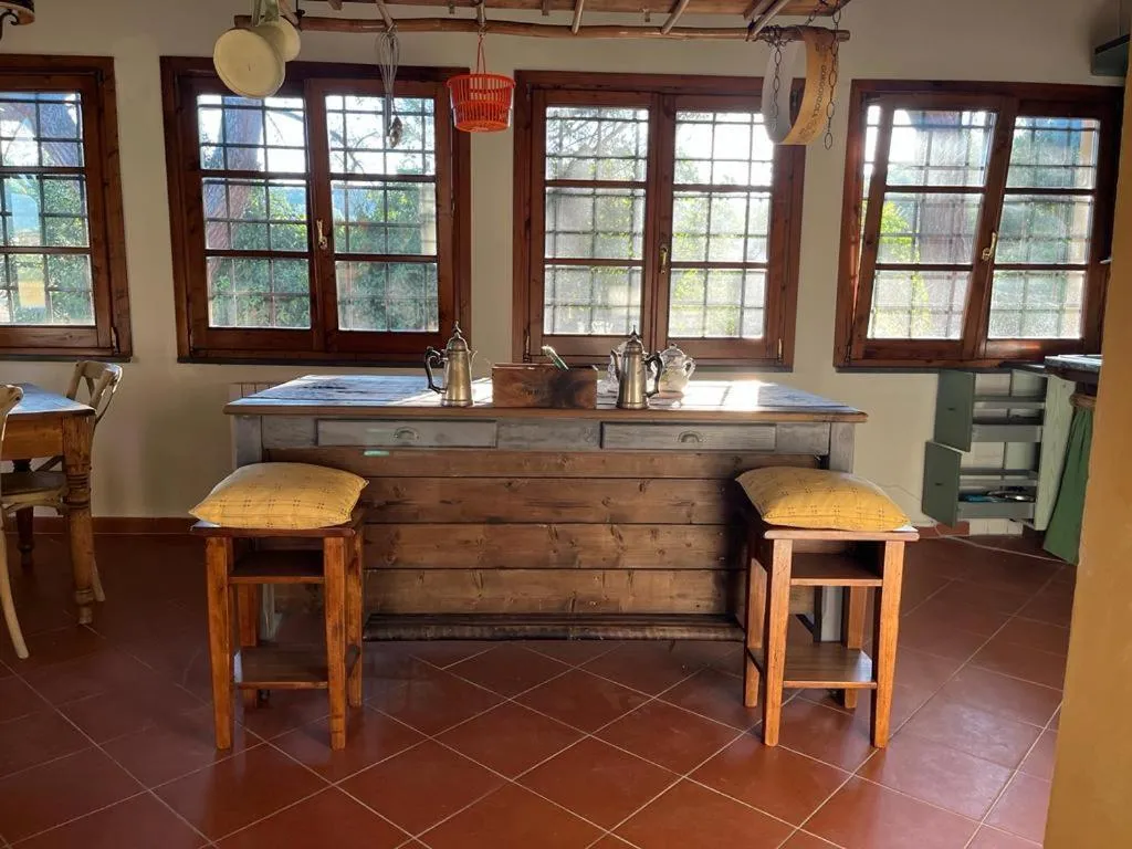 Dining area in Gatto Bianco Tizzauli