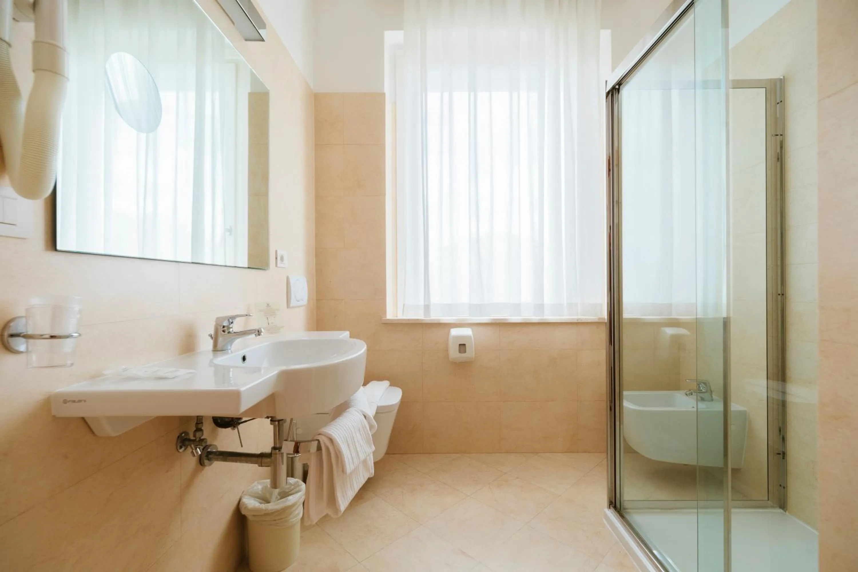 Bathroom in Hotel Miramare