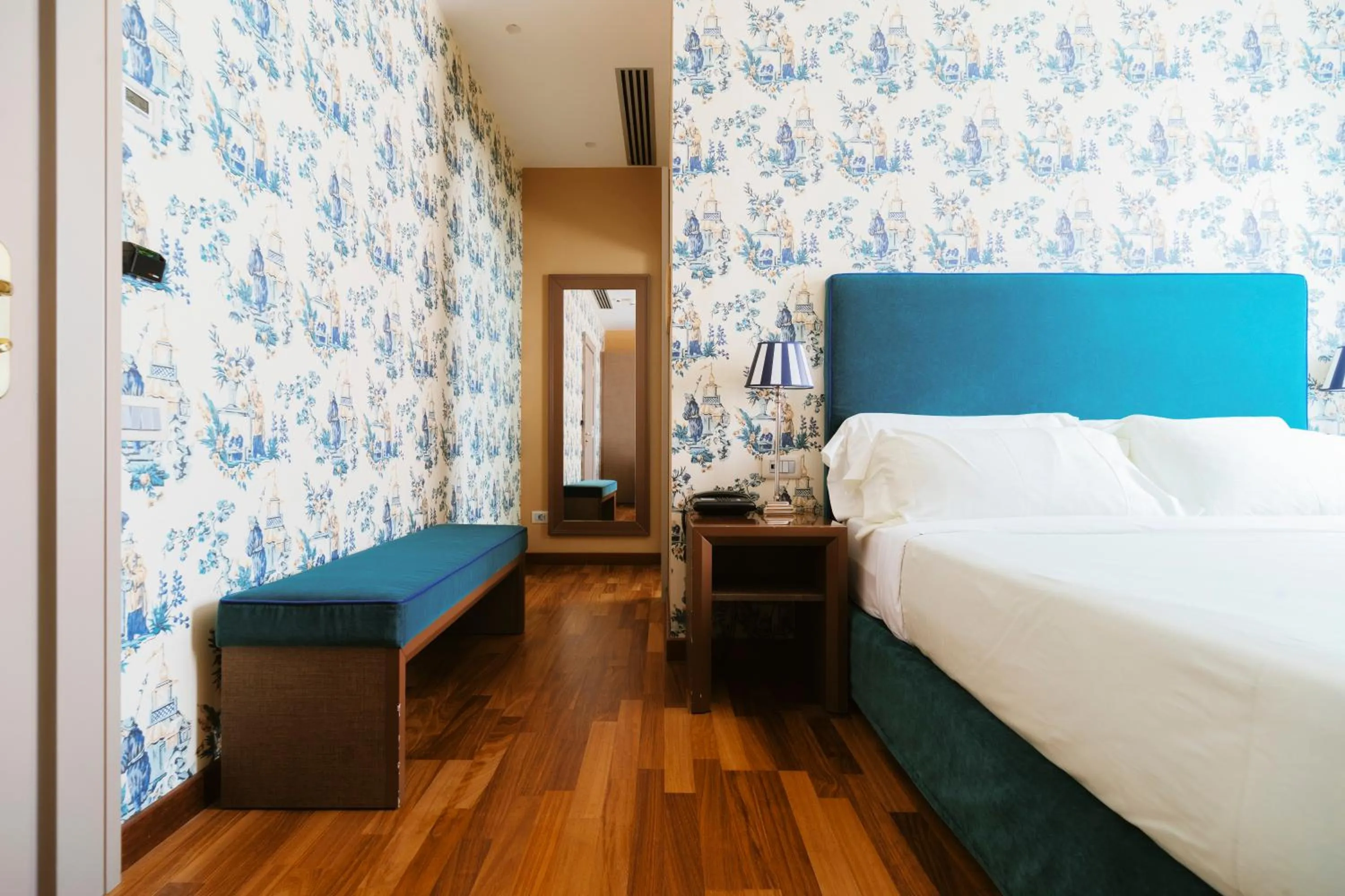 Bedroom, Bed in Hotel Miramare