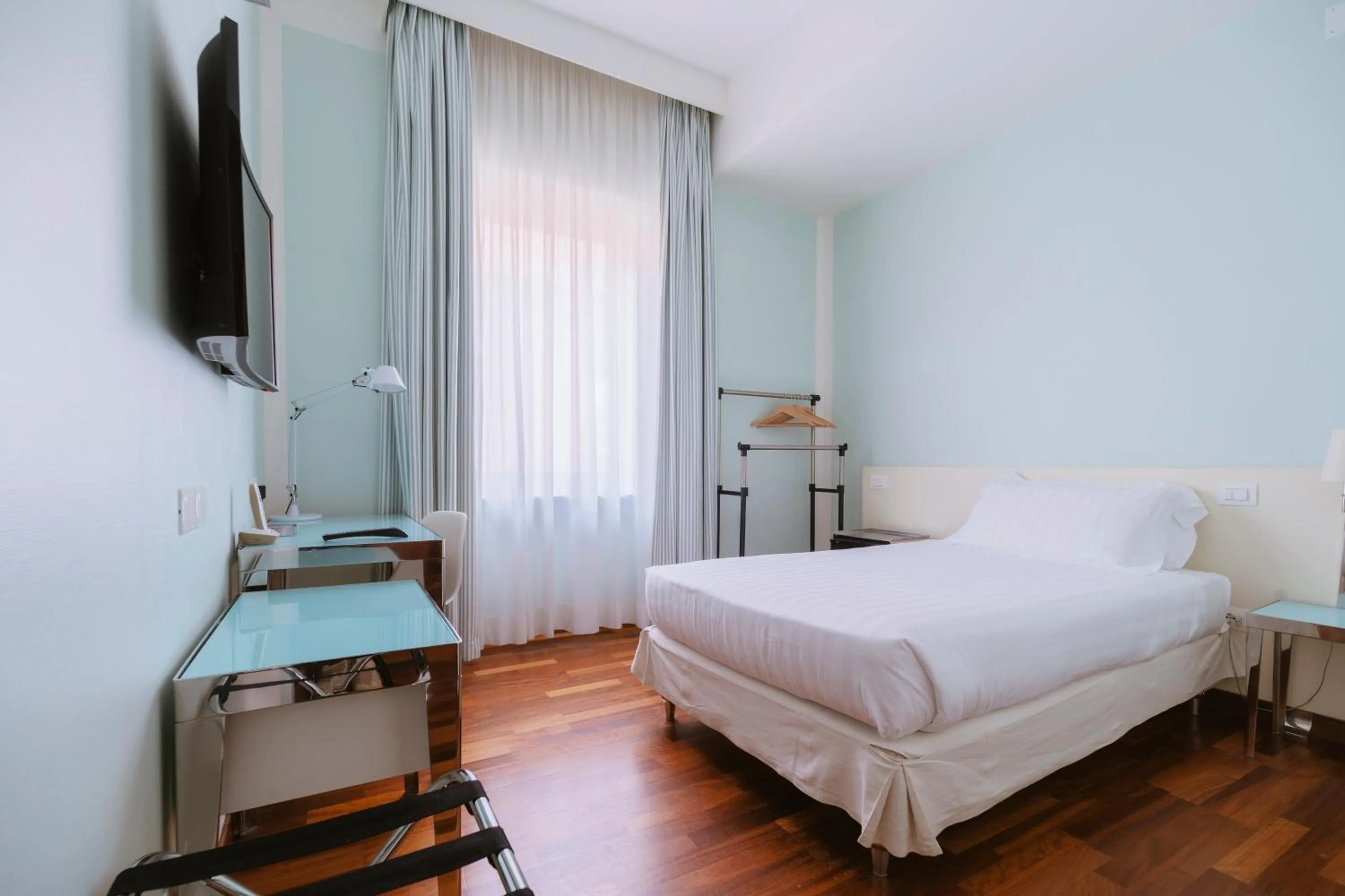 Bedroom, Bed in Hotel Miramare