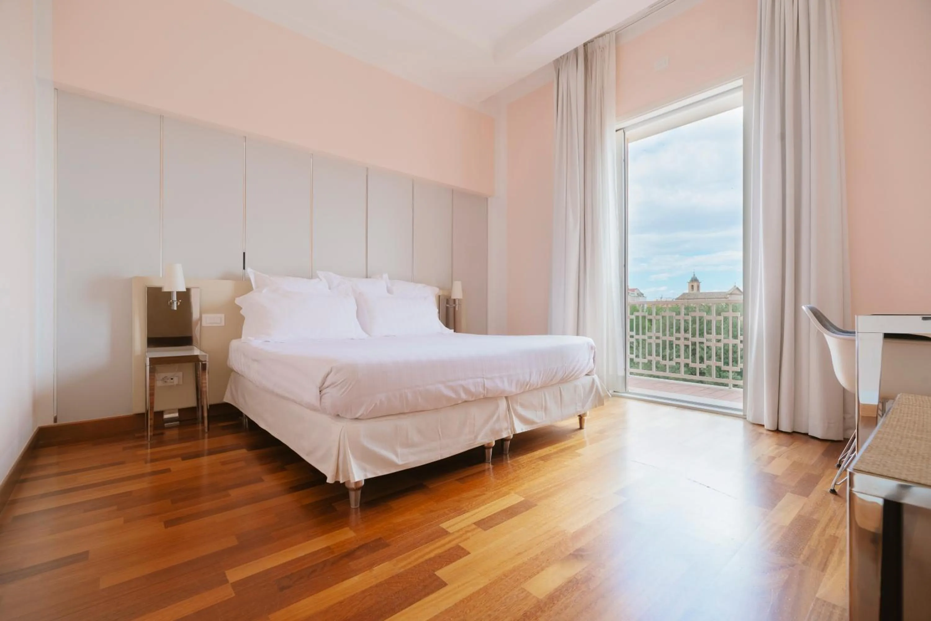 Bedroom, Bed in Hotel Miramare