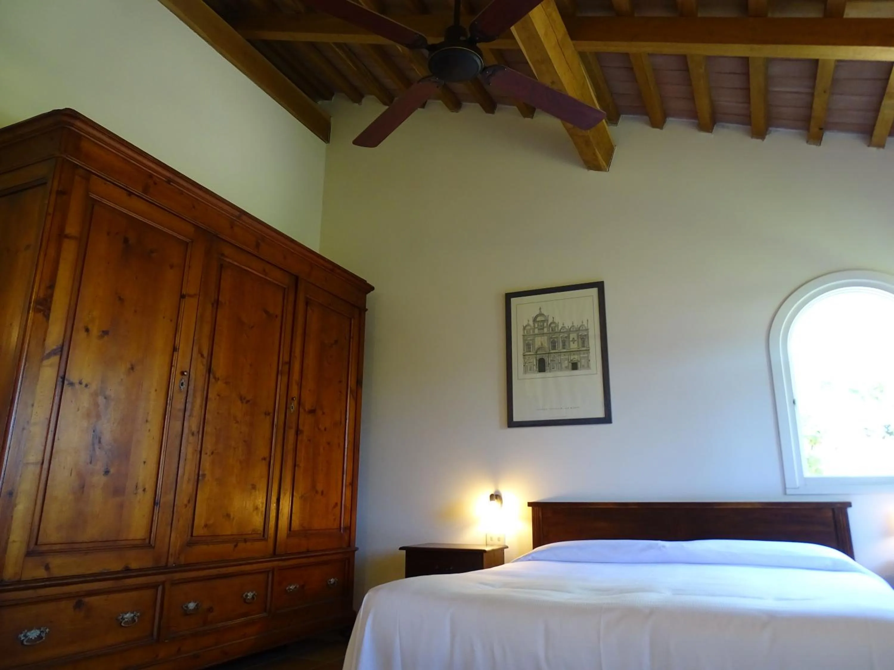 Photo of the whole room, Bed in Hotel Santo Stefano