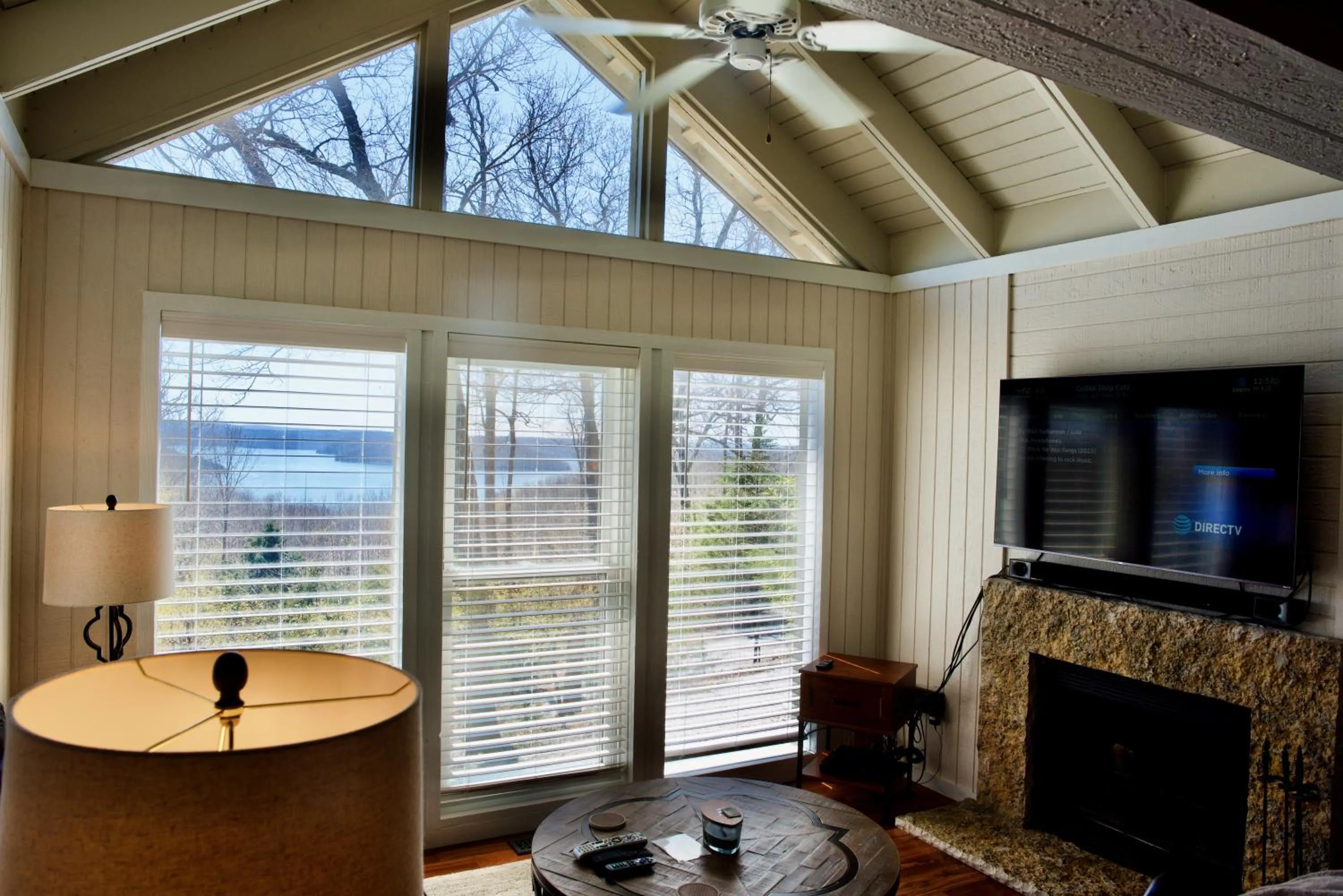 TV and multimedia in Beaver Lake Cottages