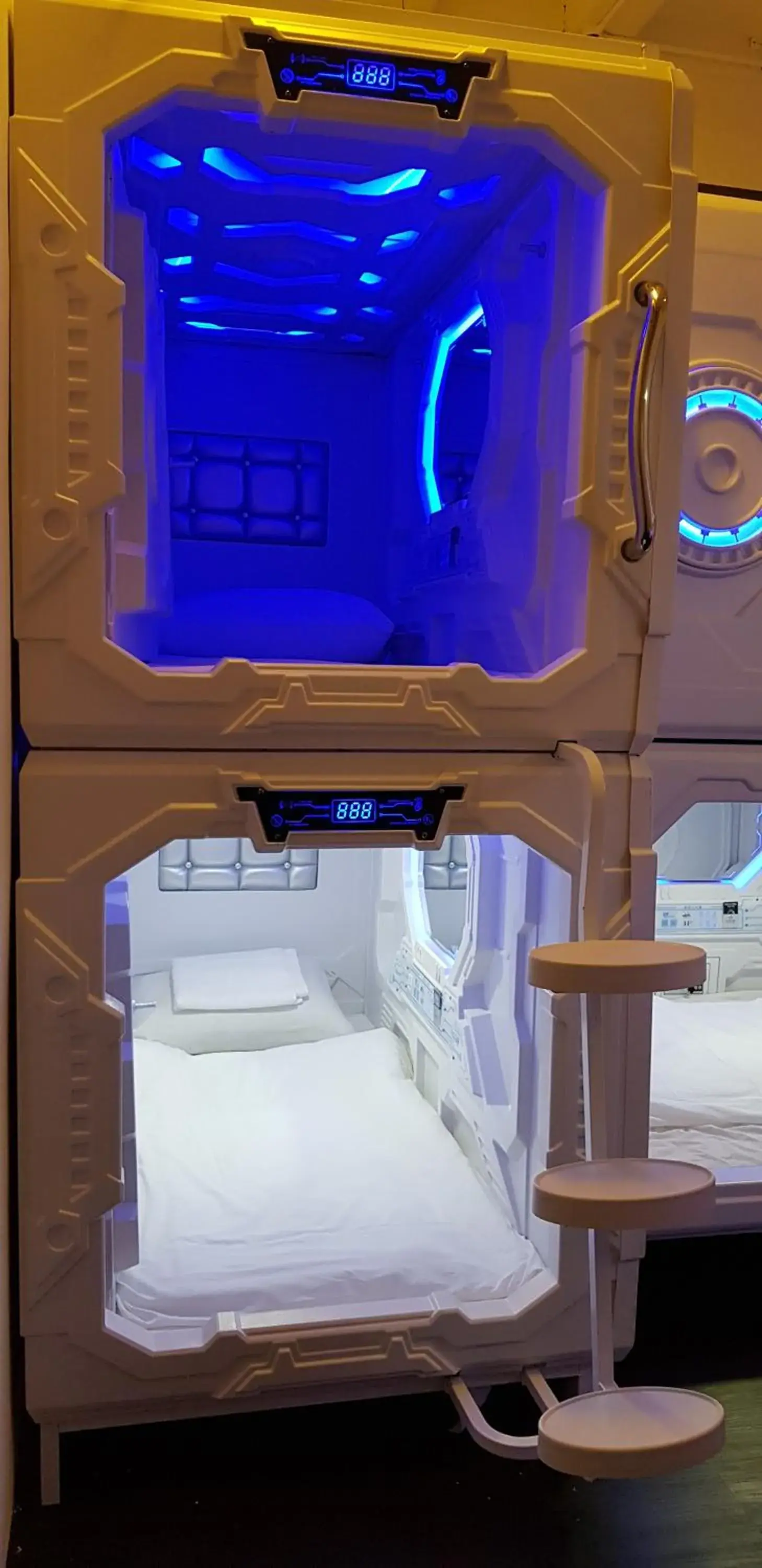 Bed in Galaxy Pods @ Chinatown Bed in Galaxy Pods @ Chinatown