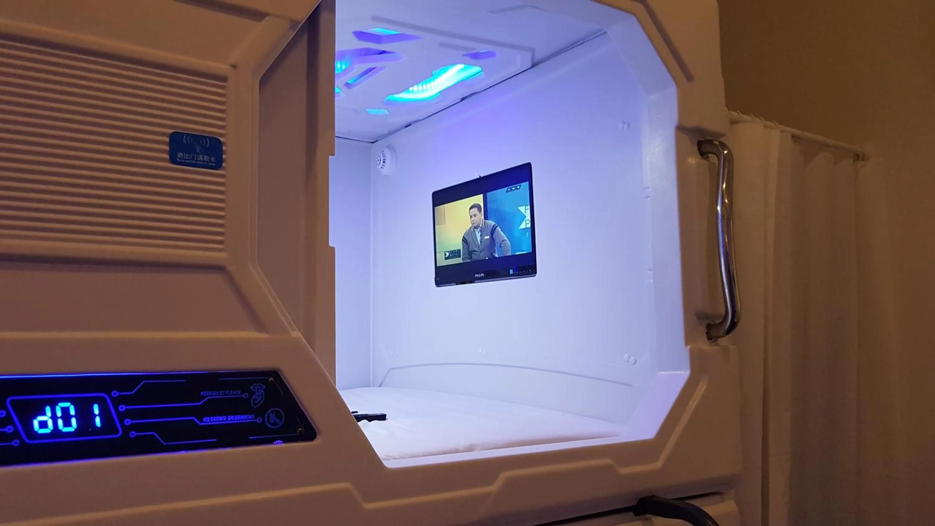 Galaxy Pods @ Chinatown