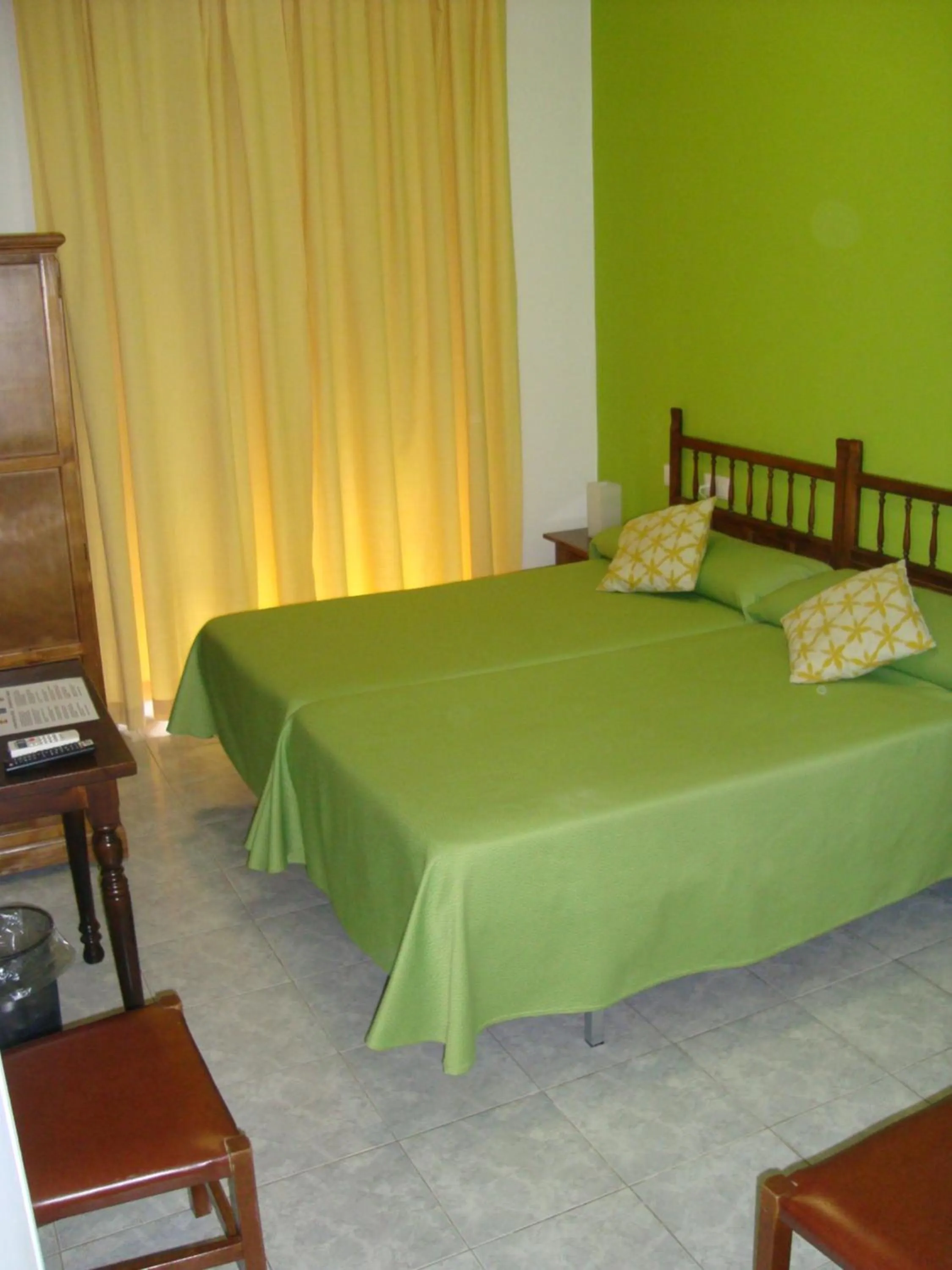 Bedroom, Bed in Hostal Durán