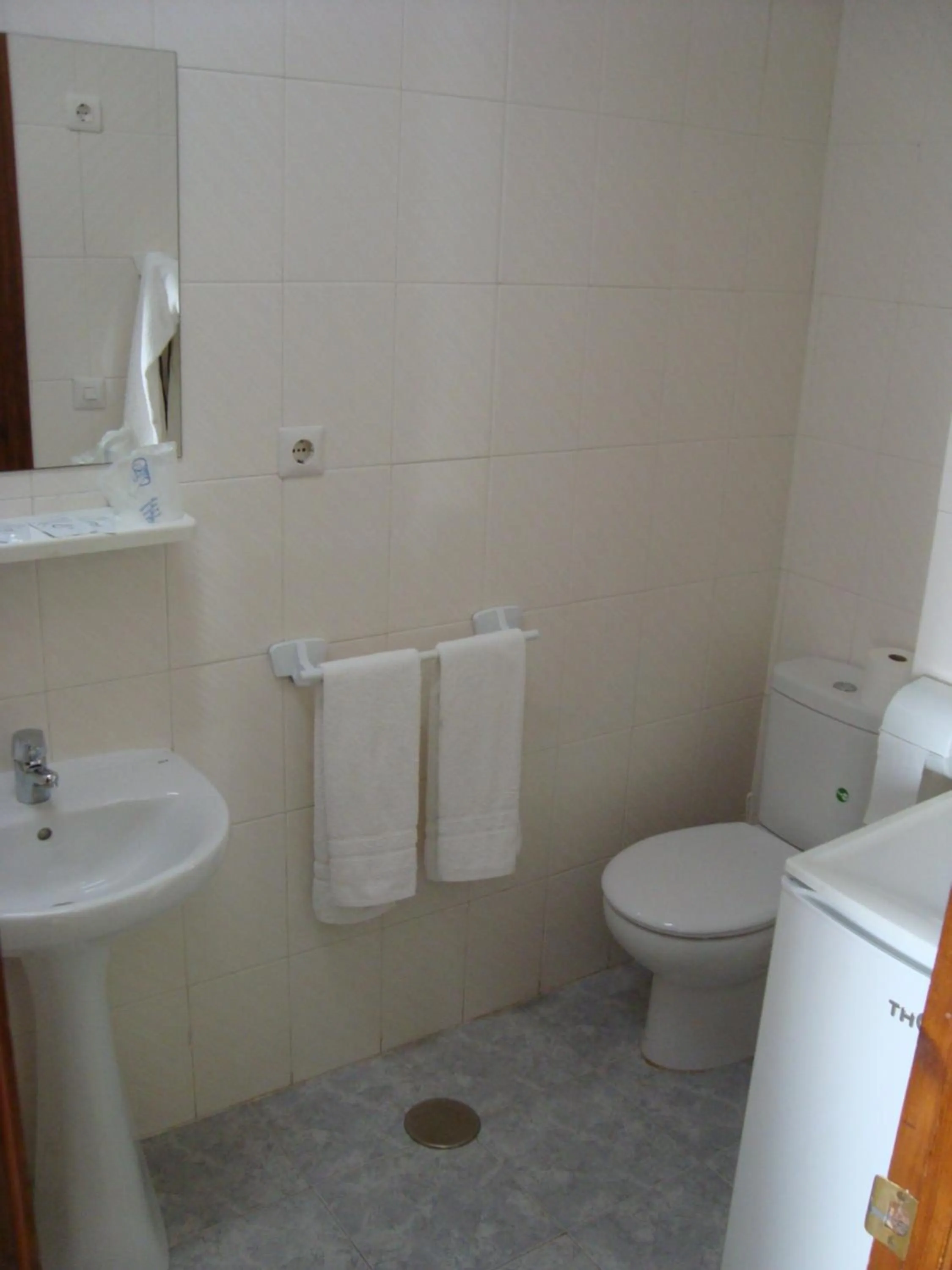 Bathroom in Hostal Durán