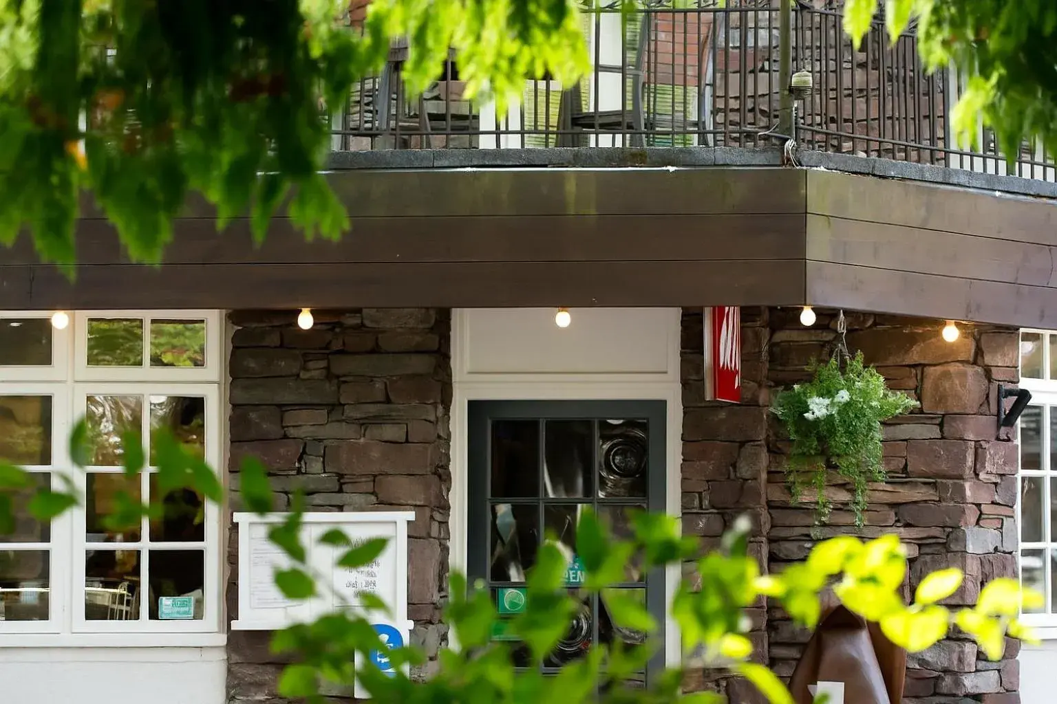 Jacksons CafeBar & Guesthouse Jacksons CafeBar & Guesthouse