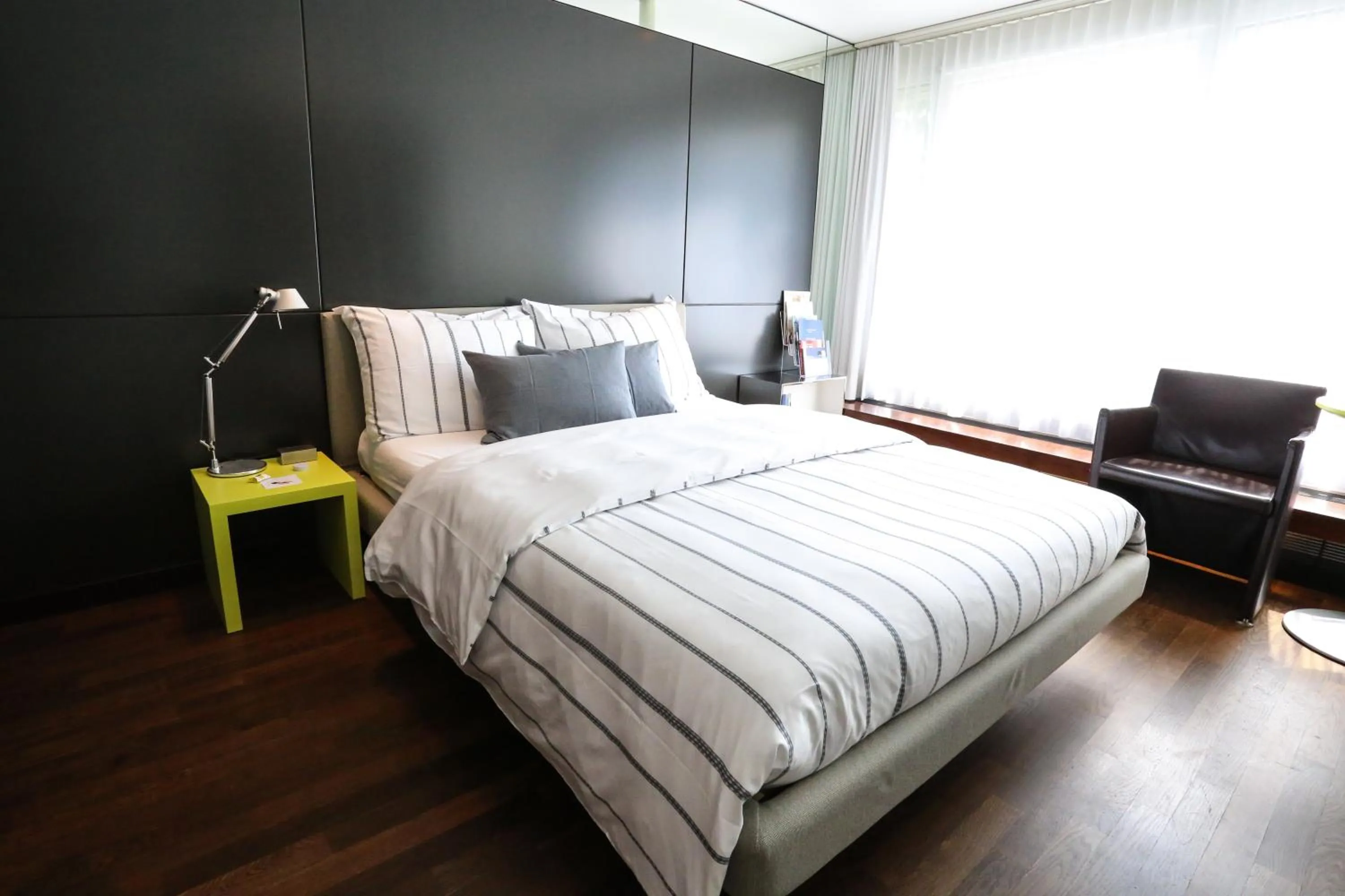 Bed in Marina Lachen