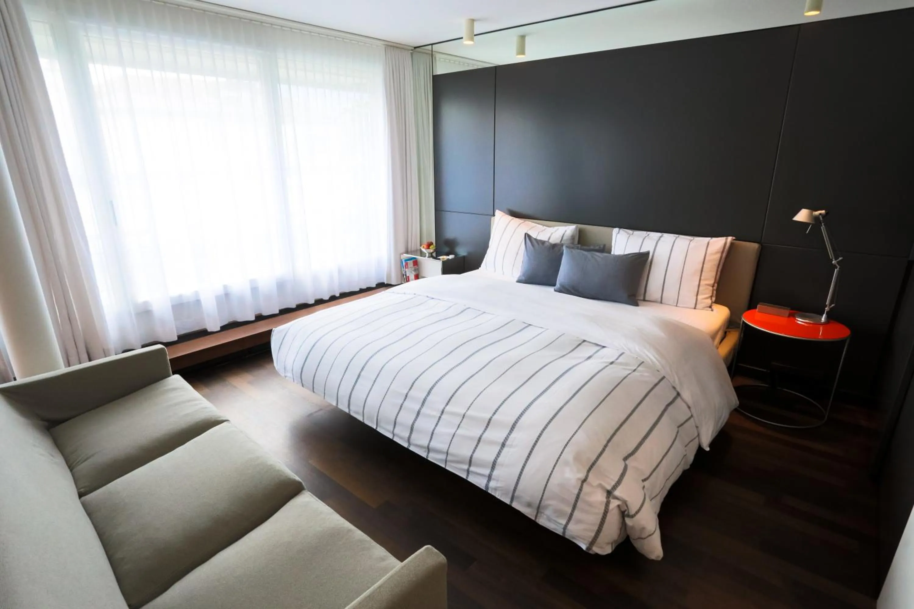 Bed in Marina Lachen