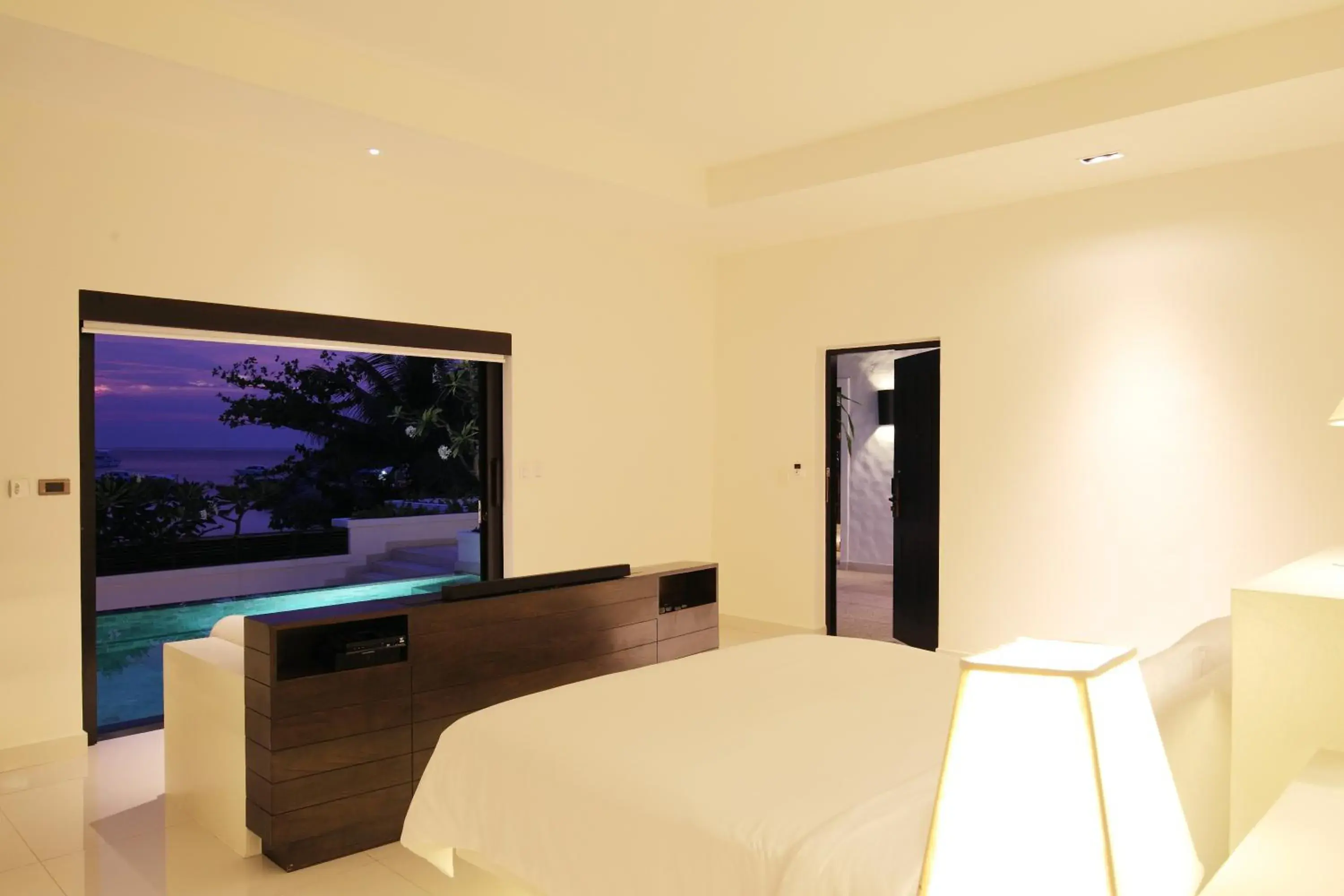 TV and multimedia, Bed in The Racha TV and multimedia, Bed in The Racha