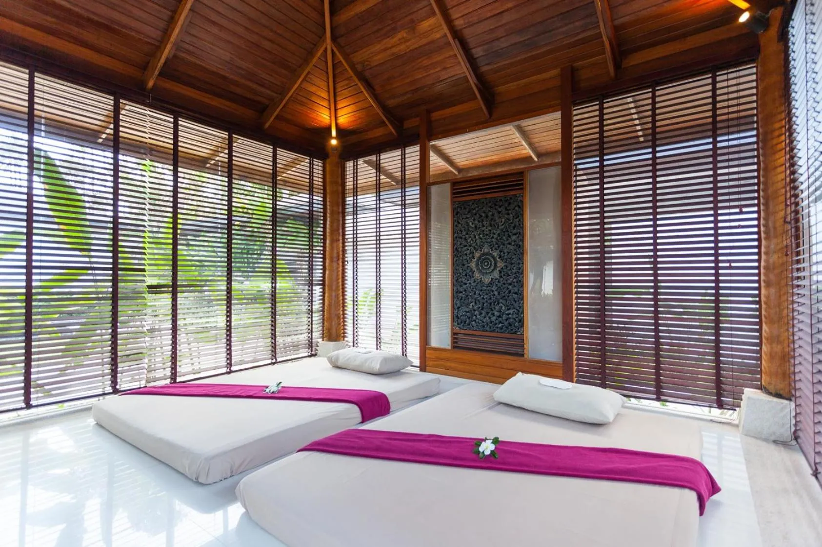 Spa and wellness centre/facilities, Bed in The Racha
