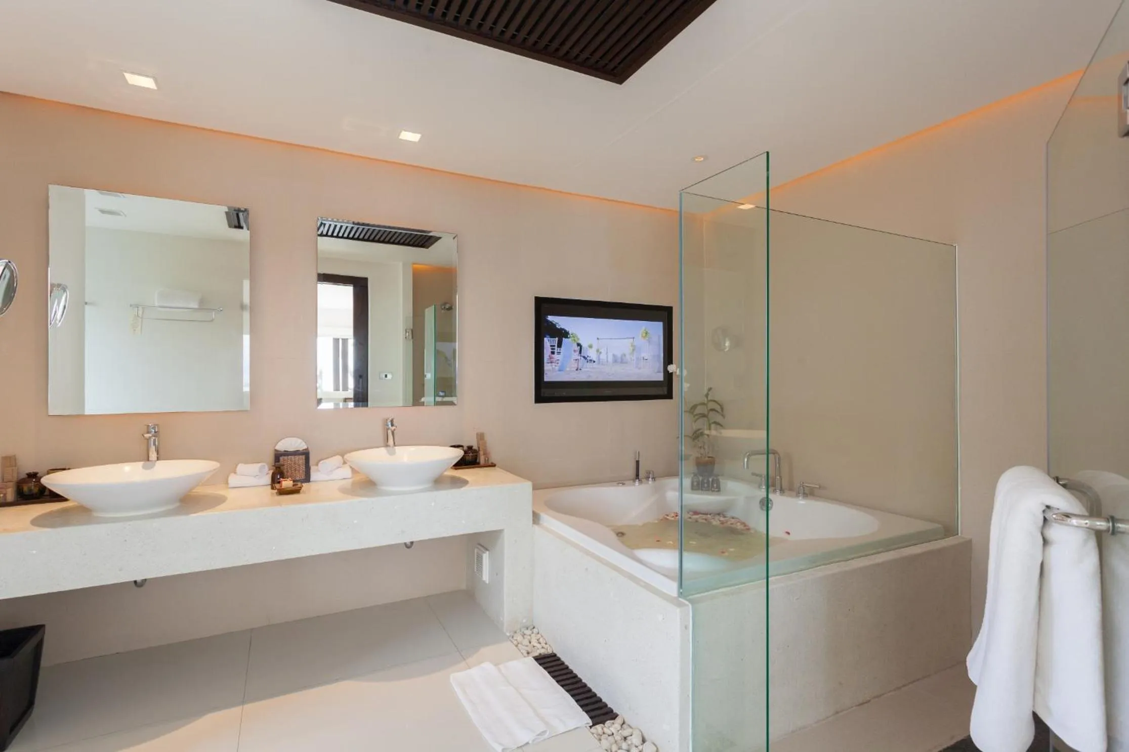 Bathroom in The Racha