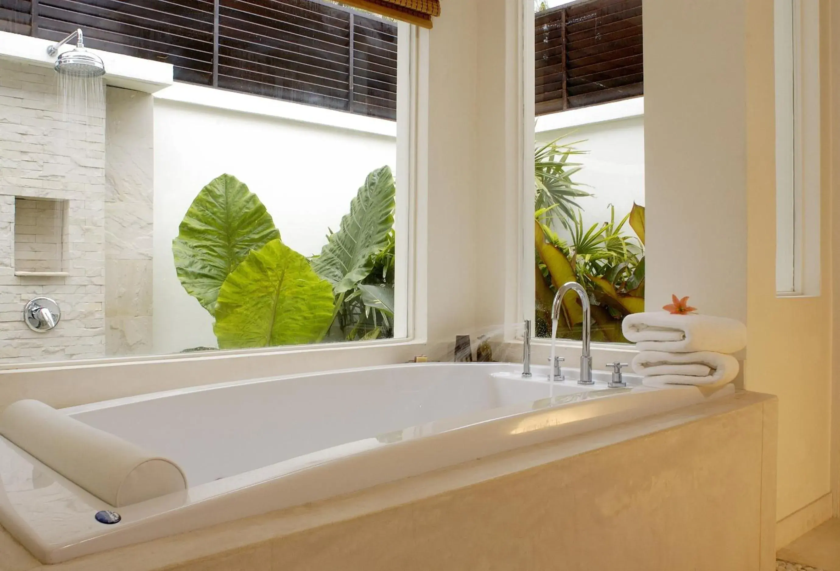 Bathroom in The Racha Bathroom in The Racha