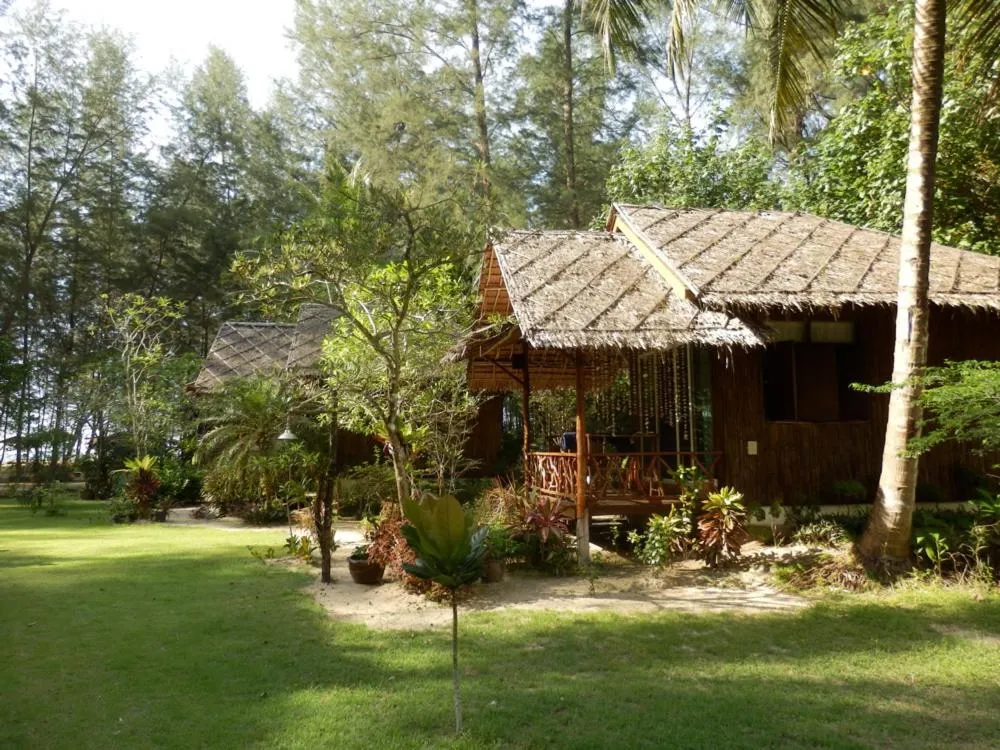 Hapla beach cottage