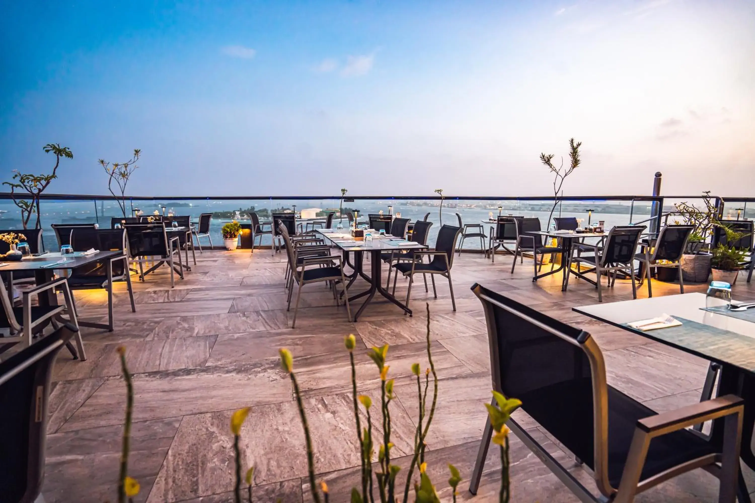 Restaurant/places to eat in Maagiri Hotel Restaurant/places to eat in Maagiri Hotel