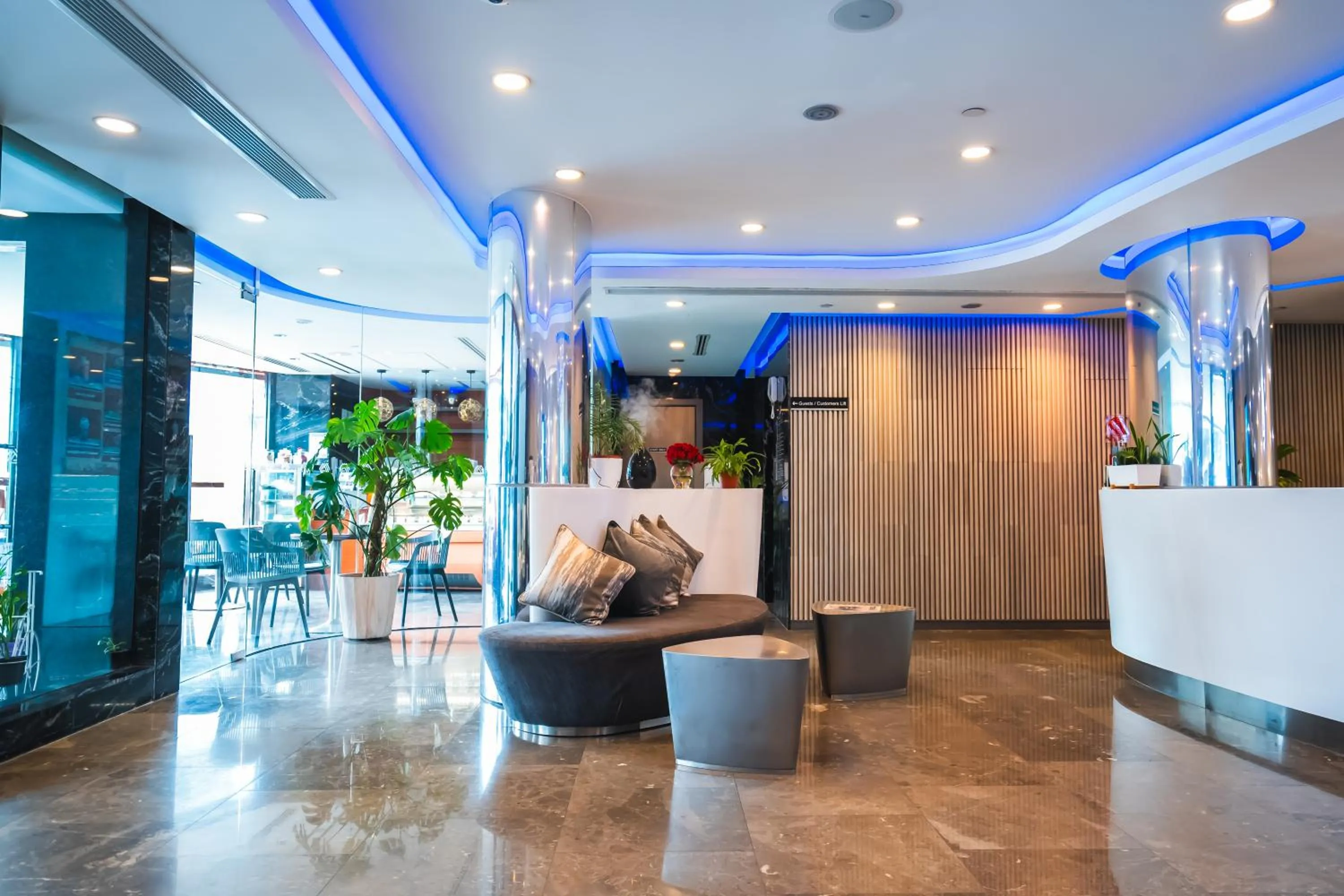 Lobby or reception in Maagiri Hotel