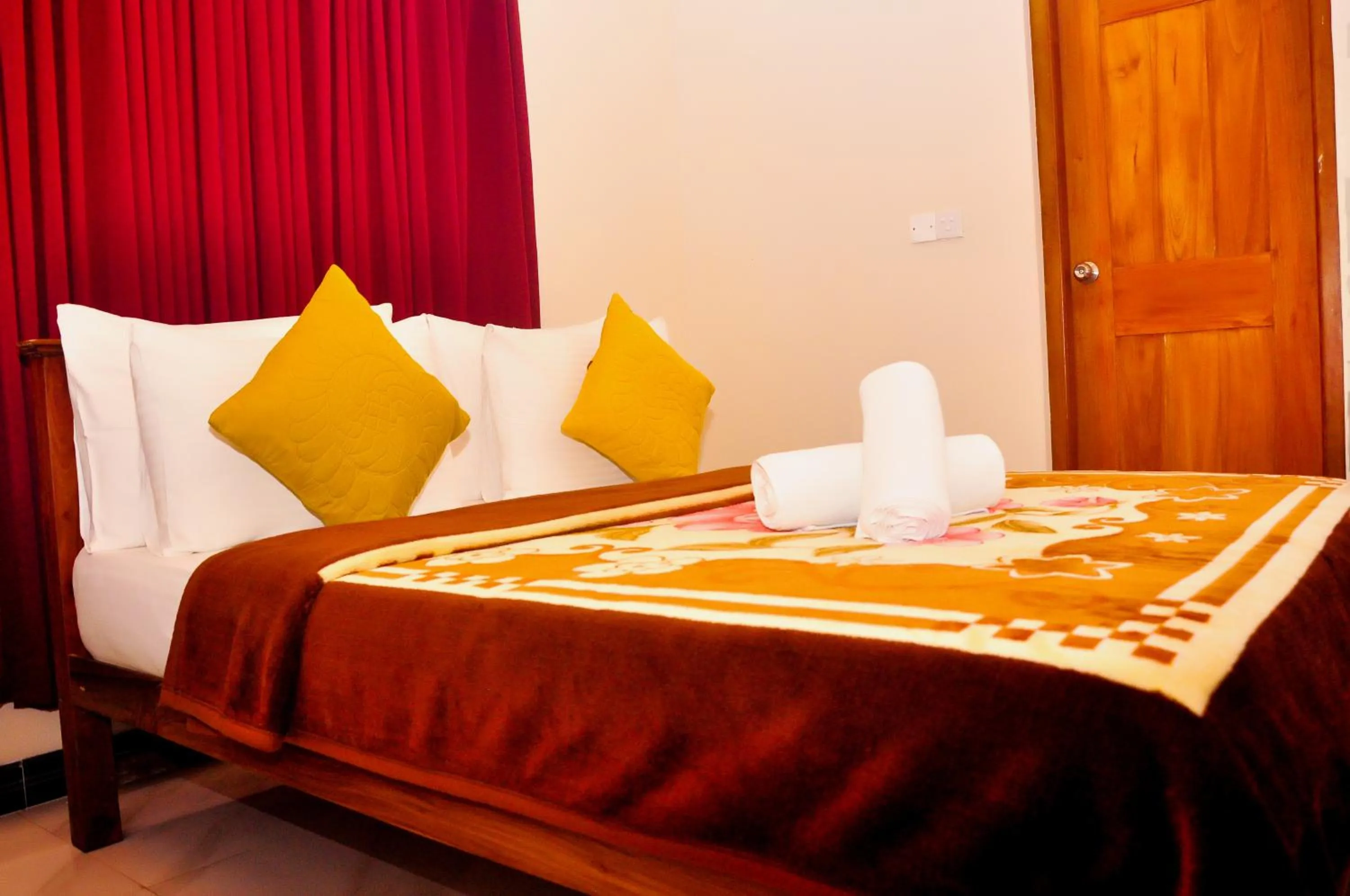 Bedroom in New Kandy Residence