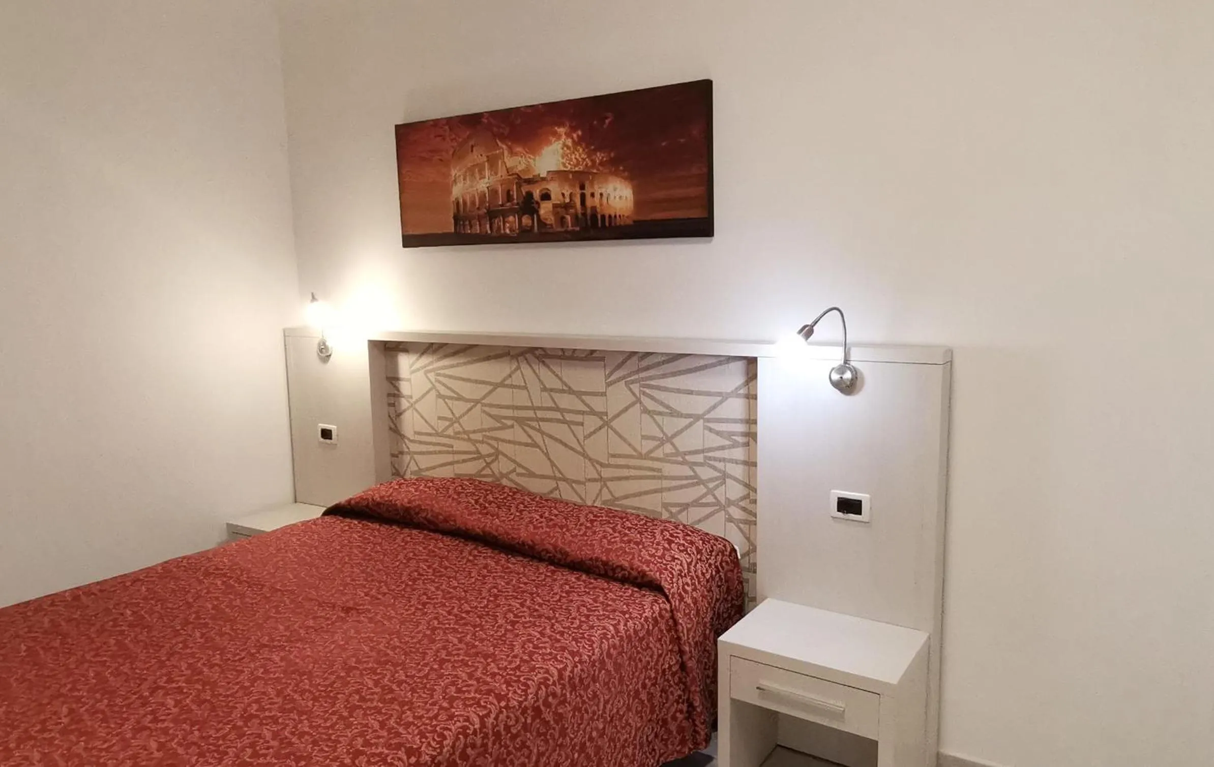 Bedroom, Bed in Sun Moon