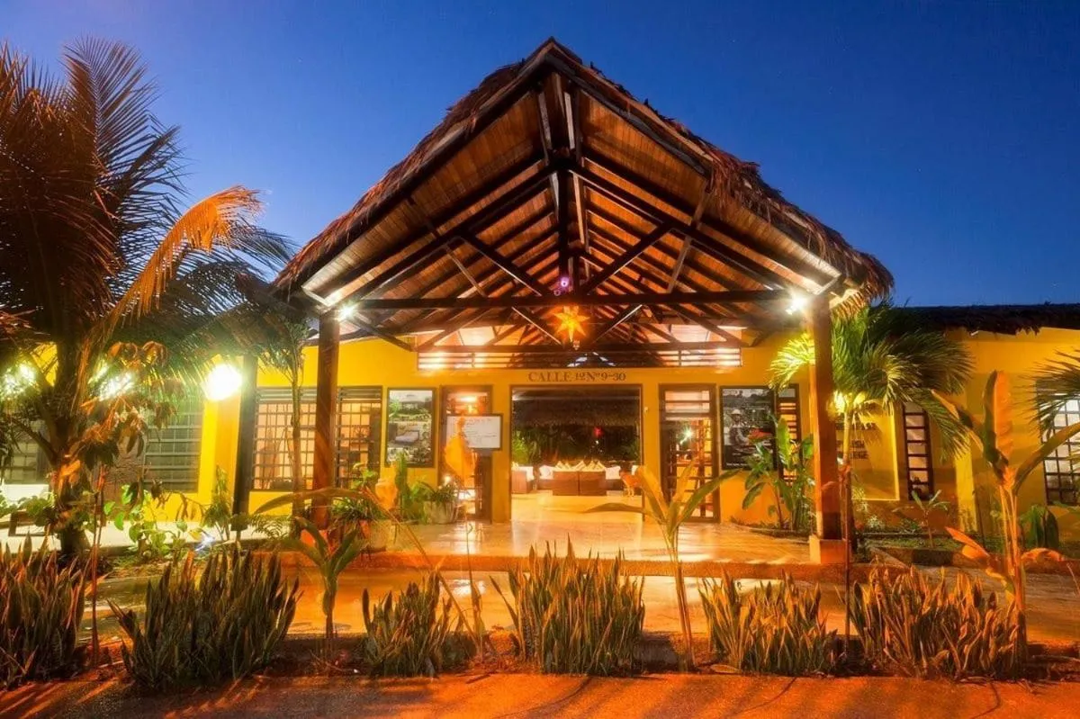 Property building in Hotel Amazon Bed And Breakfast