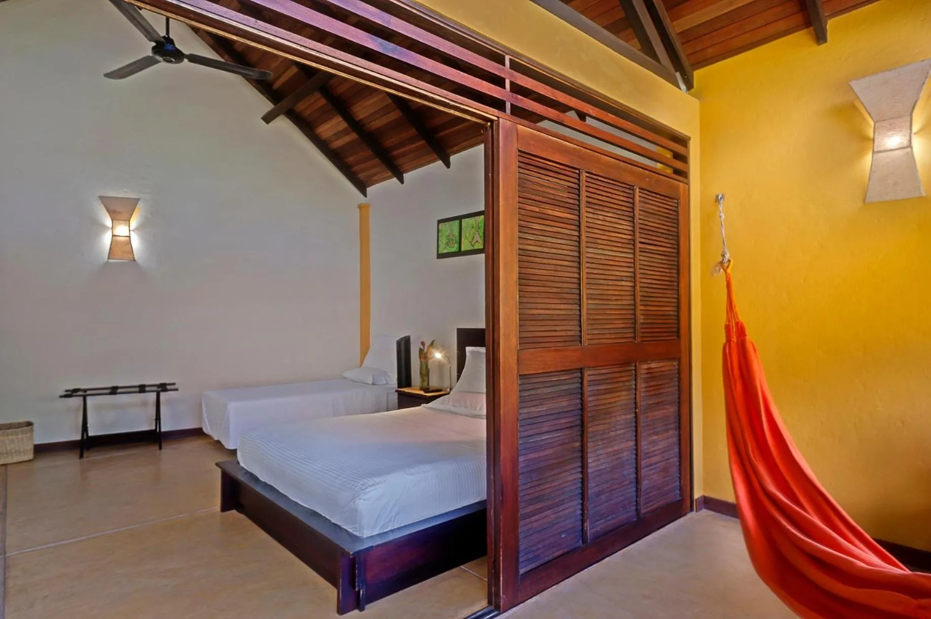 Photo of the whole room, Bed in Hotel Amazon Bed And Breakfast