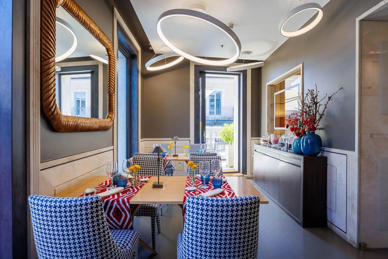 Restaurant/places to eat in Singer Palace Hotel Roma