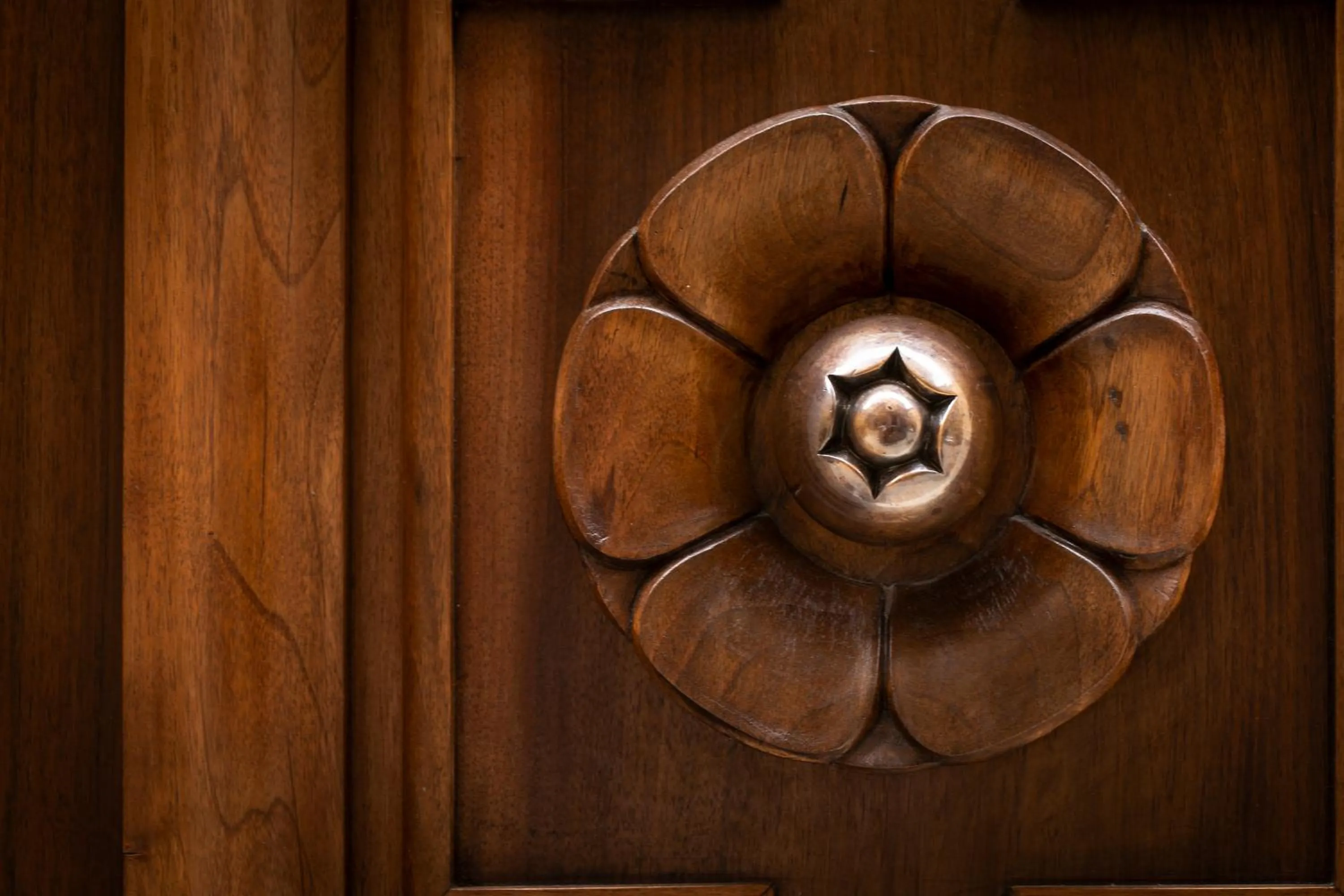 Decorative detail in Singer Palace Hotel Roma