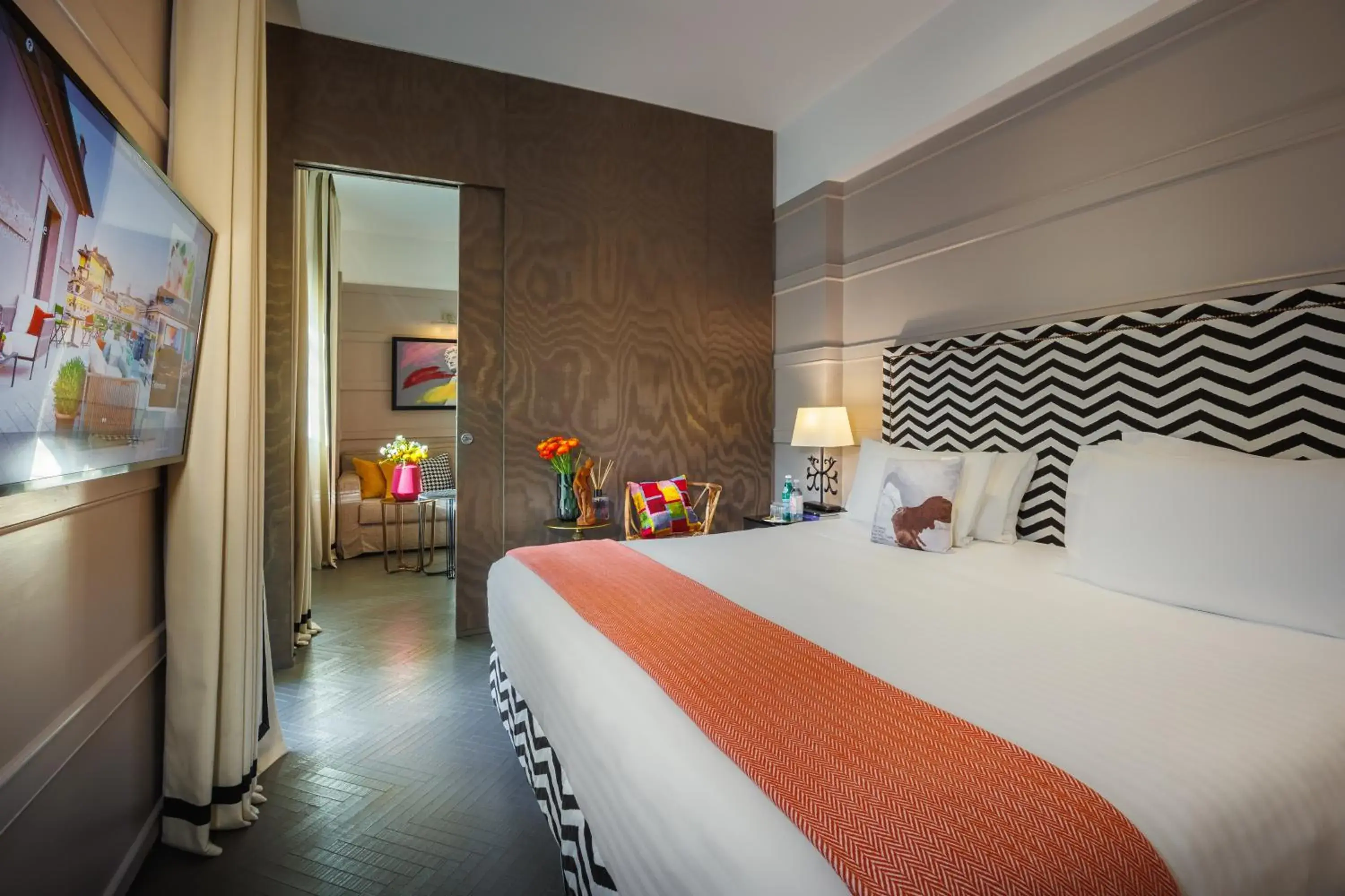 Two-Bedroom King Superior Suite in Singer Palace Hotel Roma Two-Bedroom King Superior Suite in Singer Palace Hotel Roma