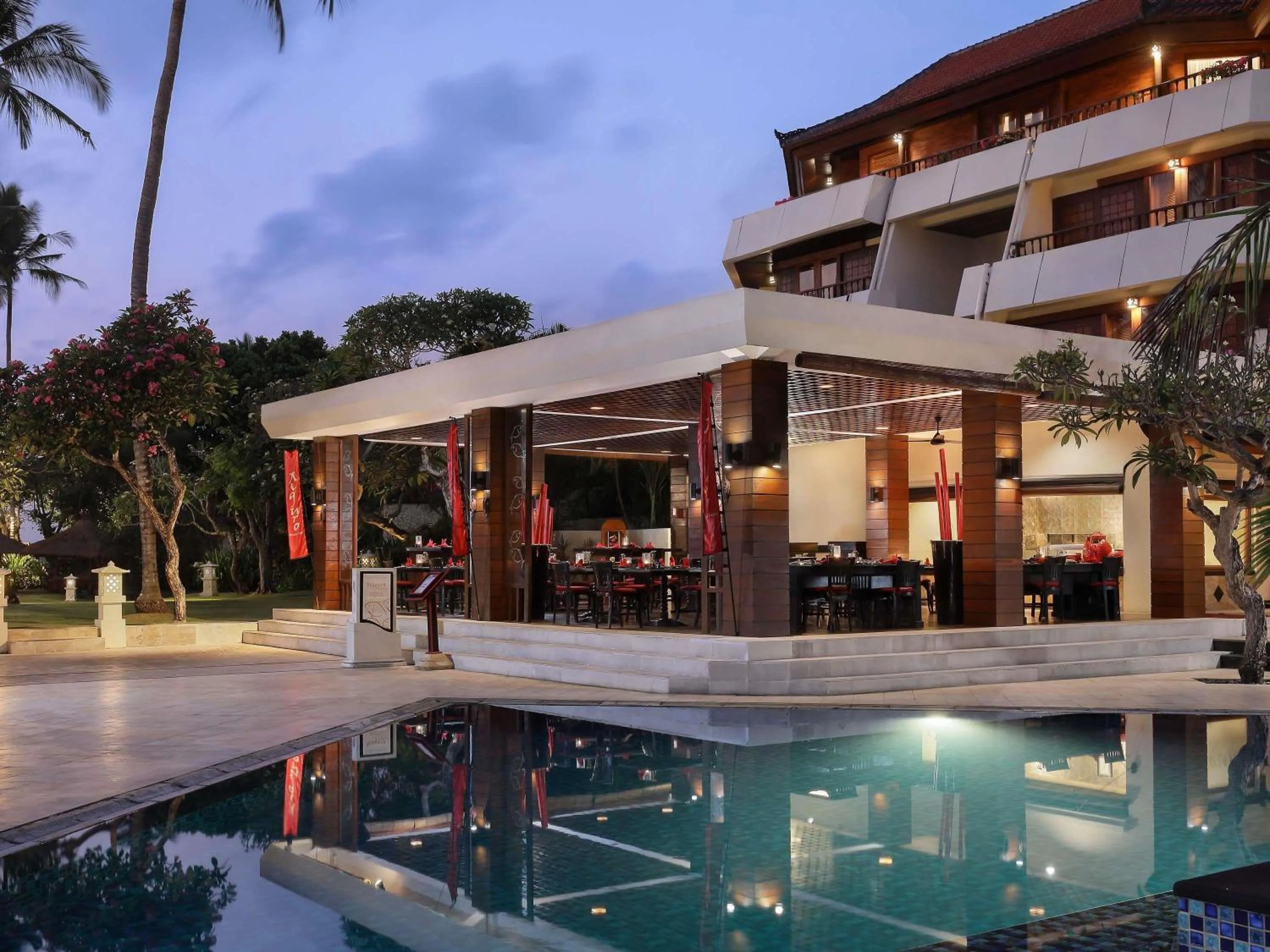 Restaurant/places to eat in Nusa Dua Beach Hotel and Spa - Handwritten Collection