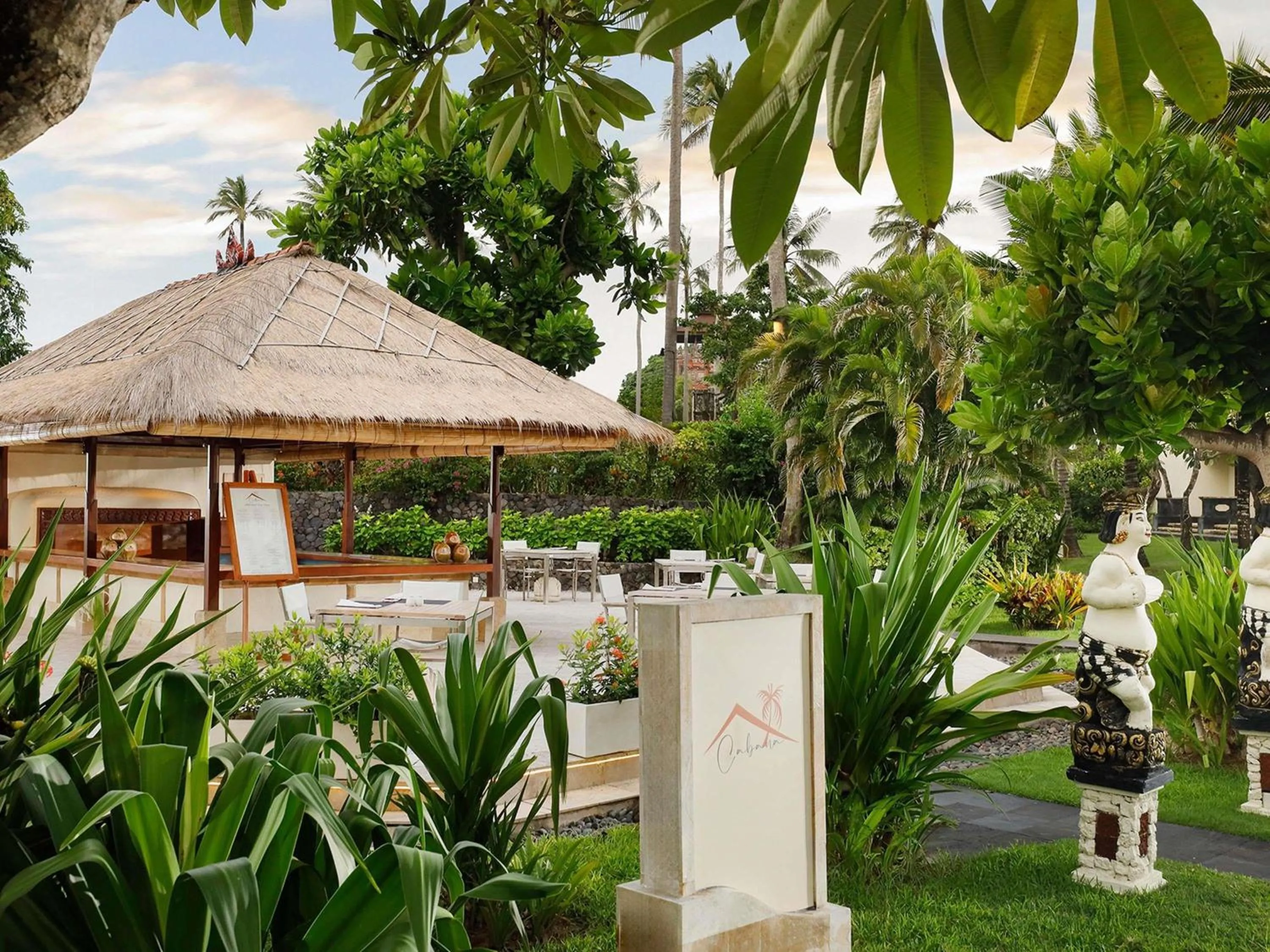 Restaurant/places to eat in Nusa Dua Beach Hotel and Spa - Handwritten Collection