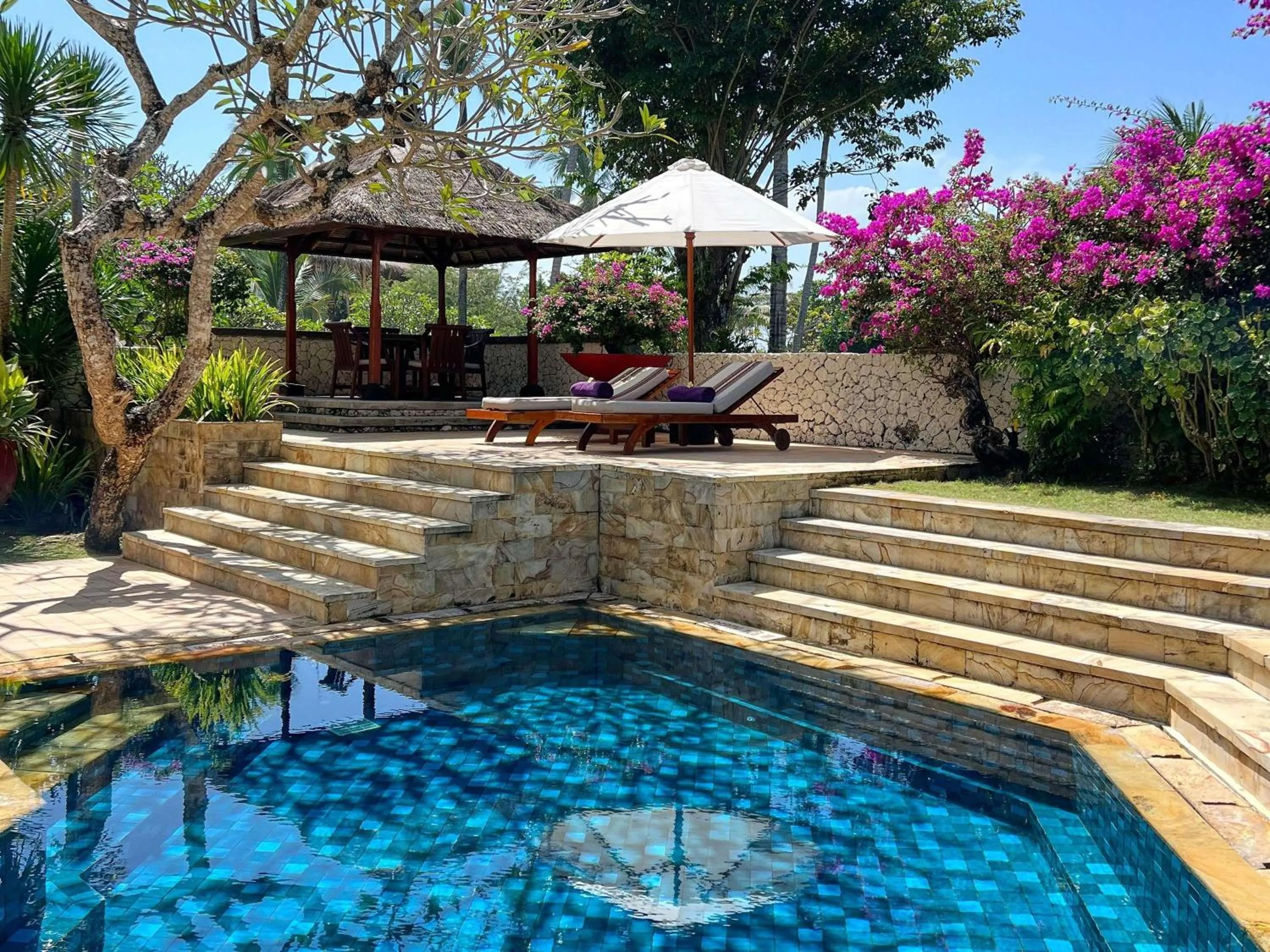 Bedroom in Nusa Dua Beach Hotel and Spa - Handwritten Collection